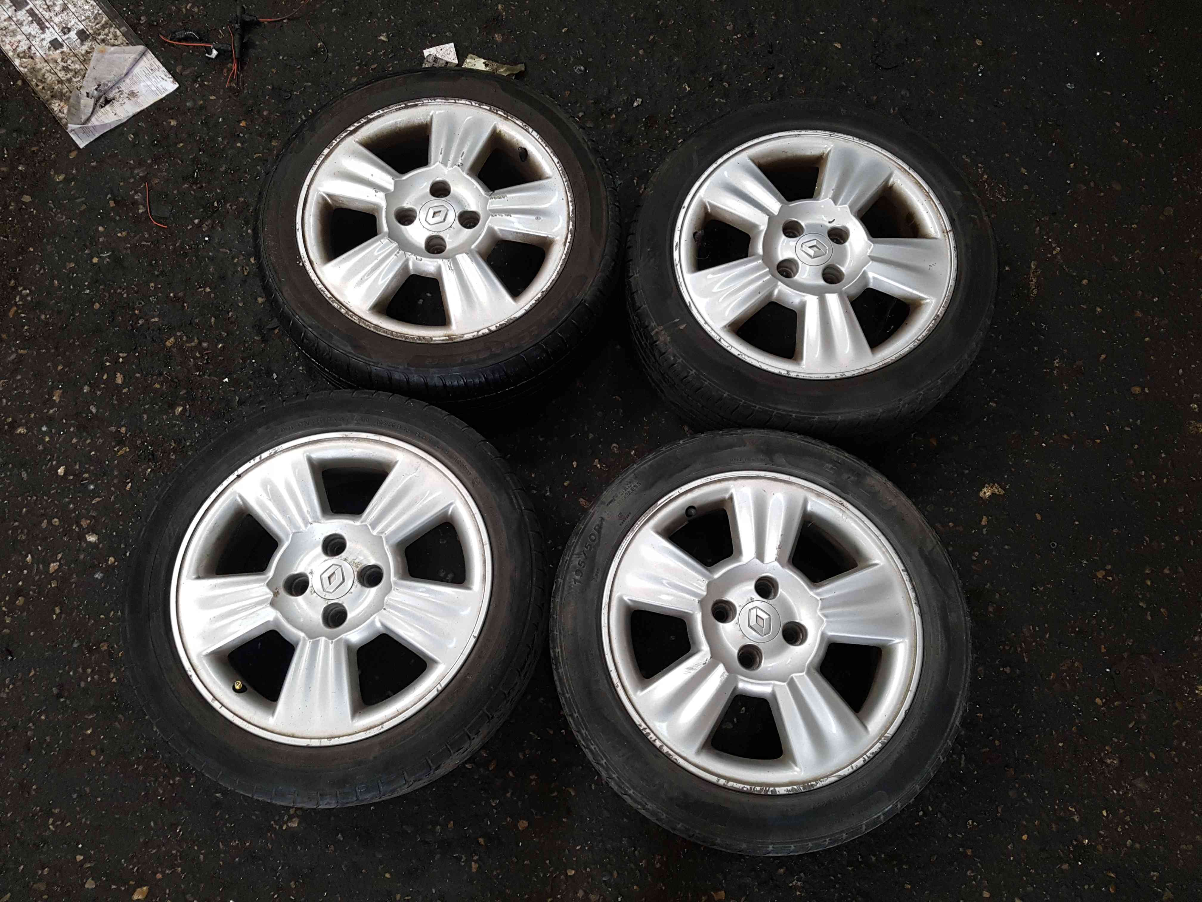 Renault Megane Kangoo Clio1999-2002 Alloy Wheels SET X4 + Tyres 195 50 16 3/5