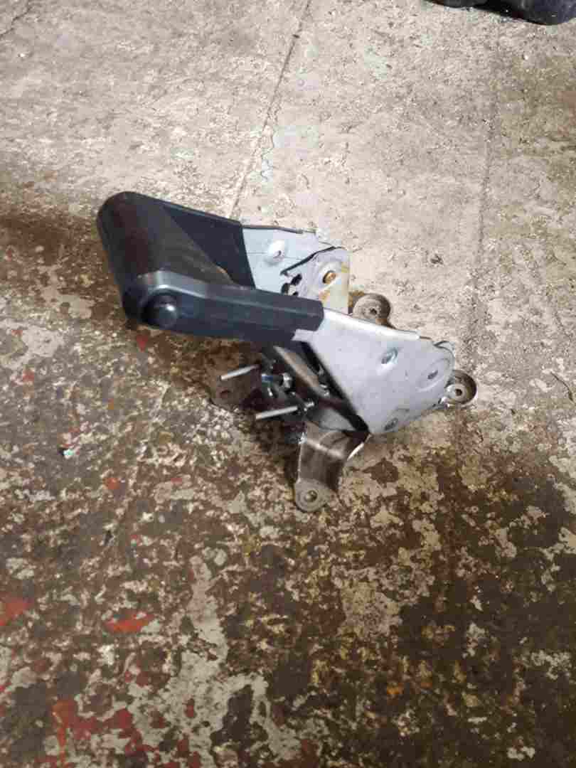 Thumb 4 Renault Megane LHD 2002-2008 Hand Brake Dual Twin Handbrake Left Hand Drive
