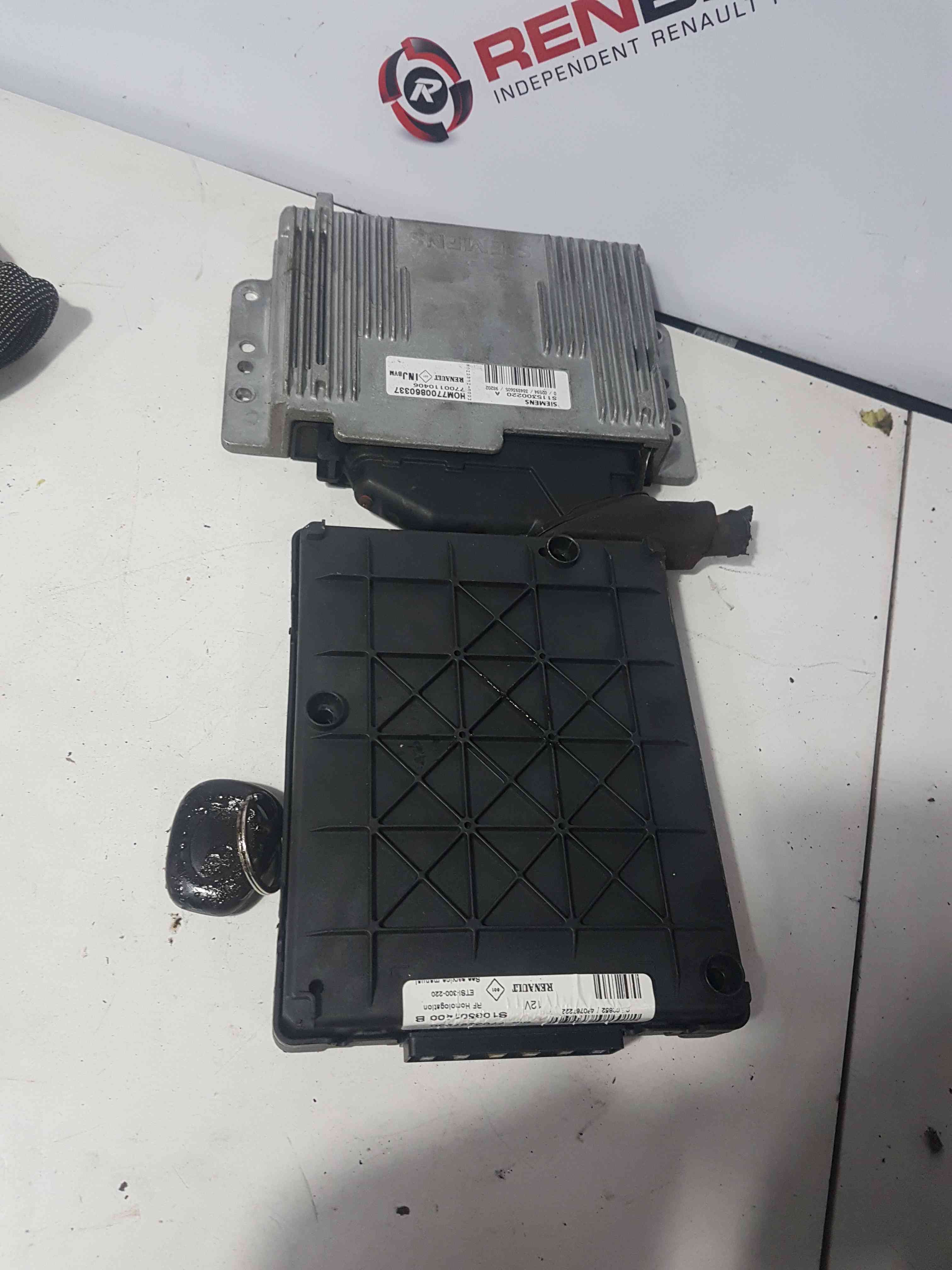 Thumb 3 Renault Megane MK1 1995-1999 1.6 8V ECU Set UCH Bcm Immobiliser + KEY Fob Auto