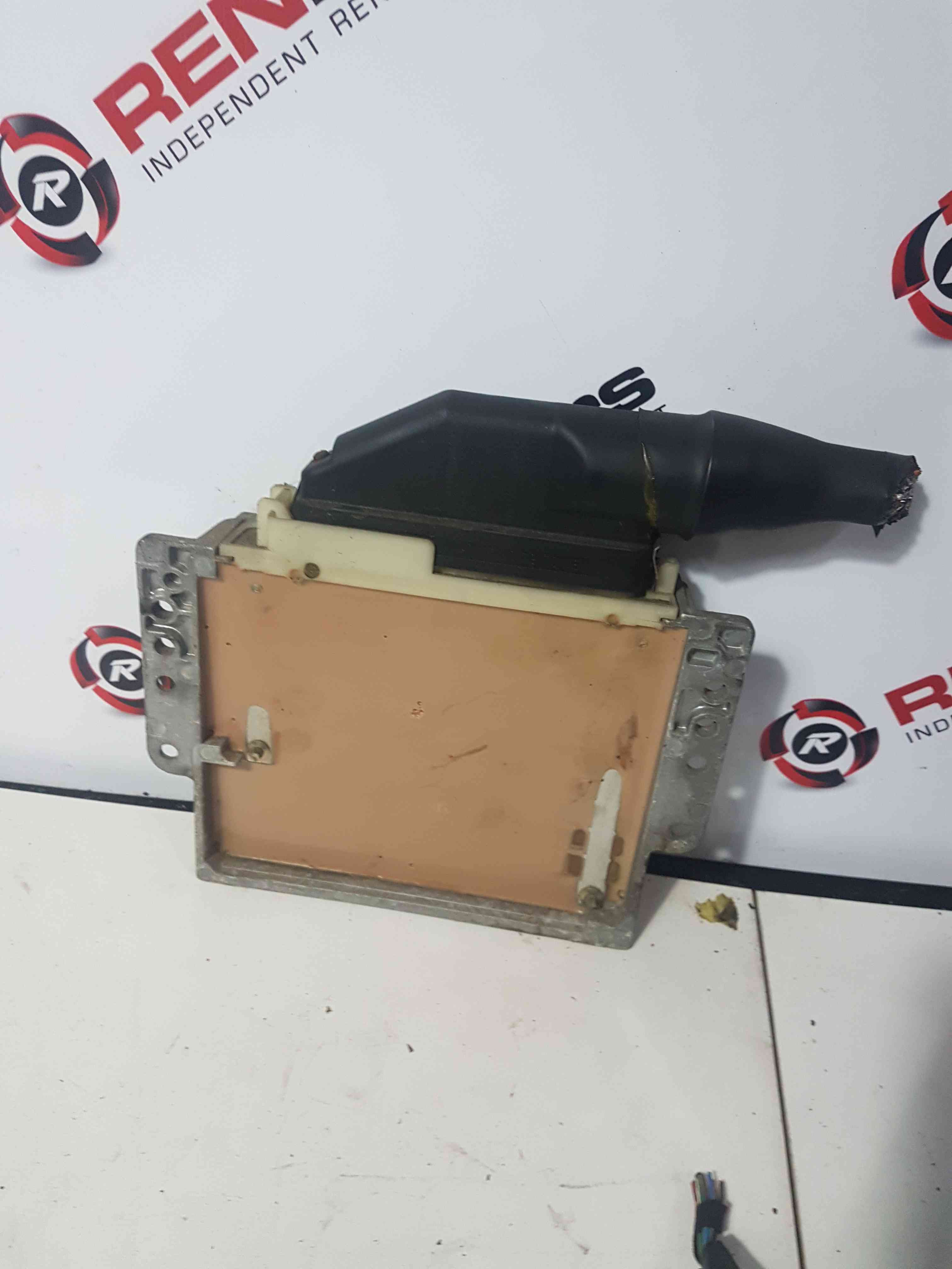 Thumb 8 Renault Megane MK1 1995-1999 1.6 8v Automatic Gearbox ECU Computer 7700870572