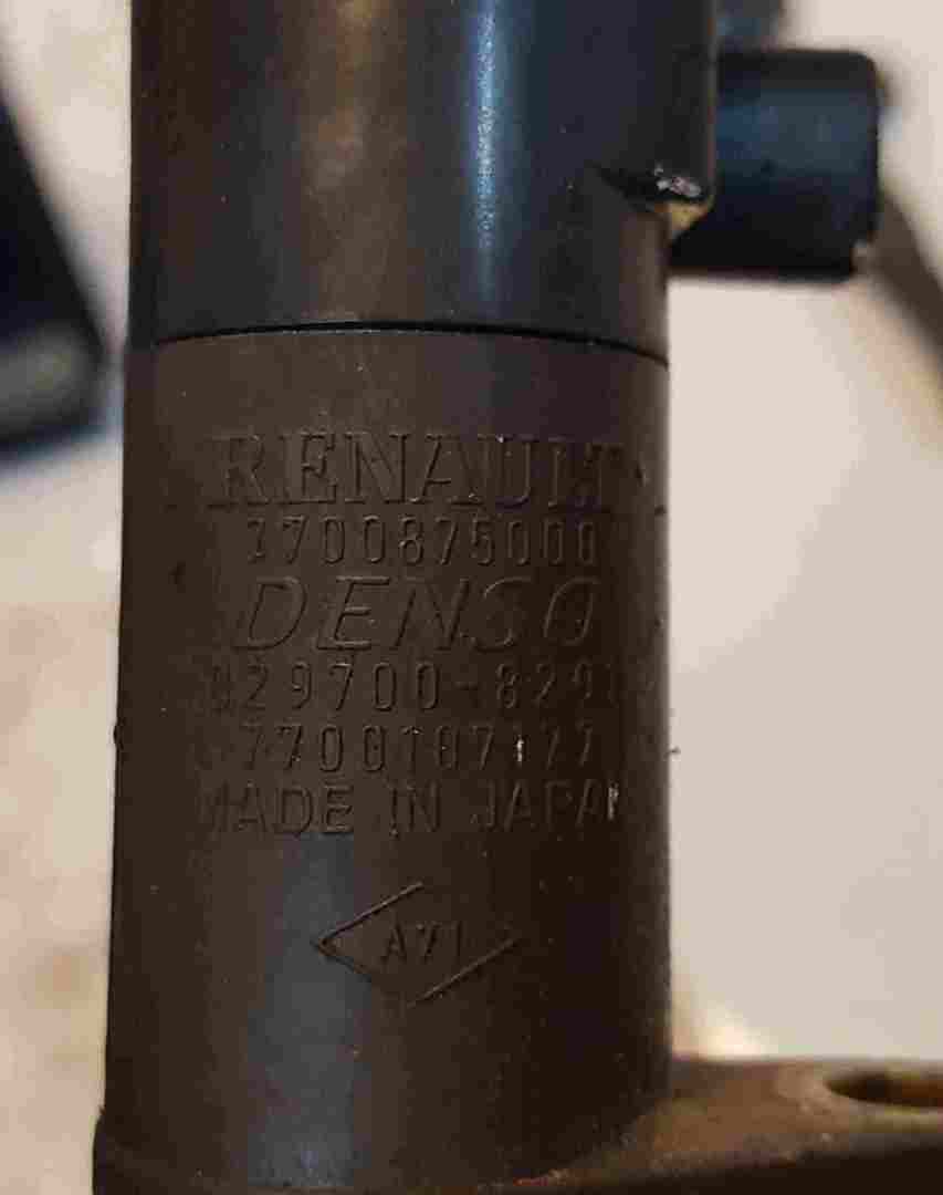 Thumb 2 Renault Megane MK1 1999-2002 1.4 16v Coil Pencils Set X4