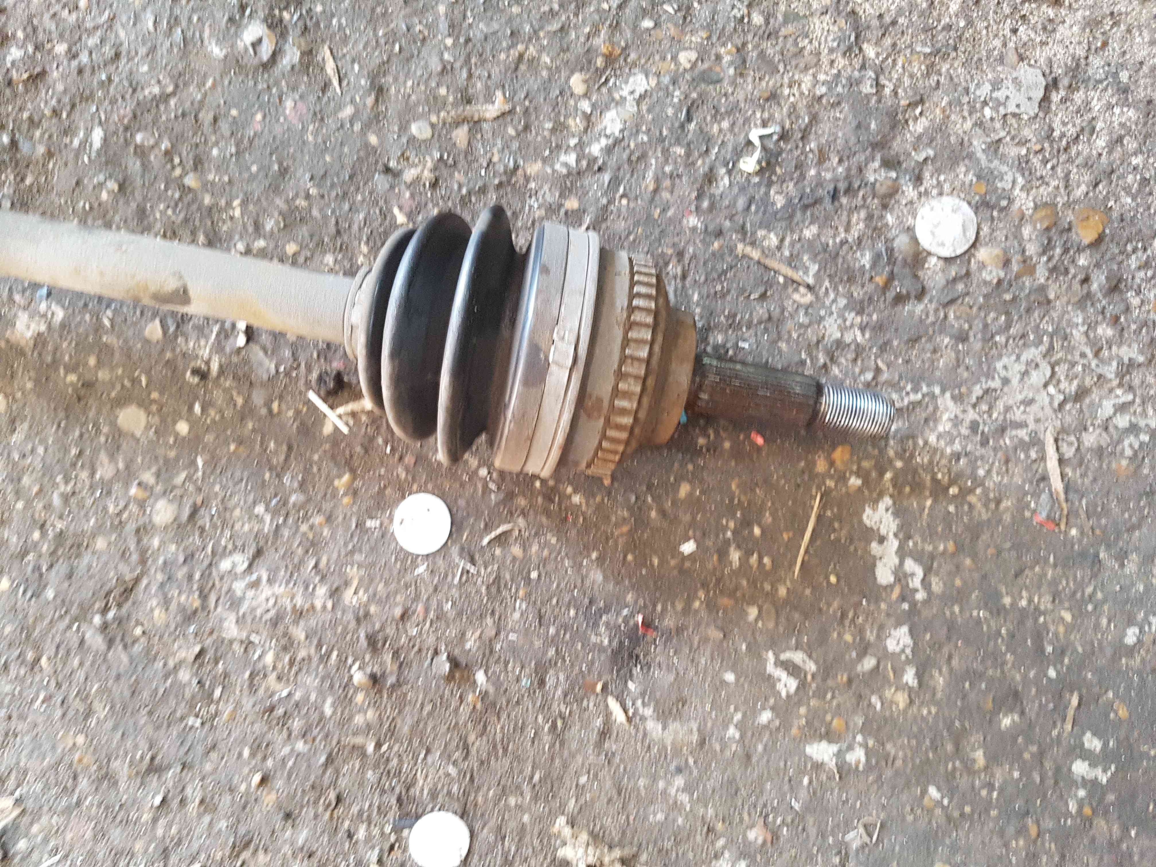 Thumb 3 Renault Megane MK1 Coupe 1999-2002 1.4 16V Drivers OSF Front Driveshaft