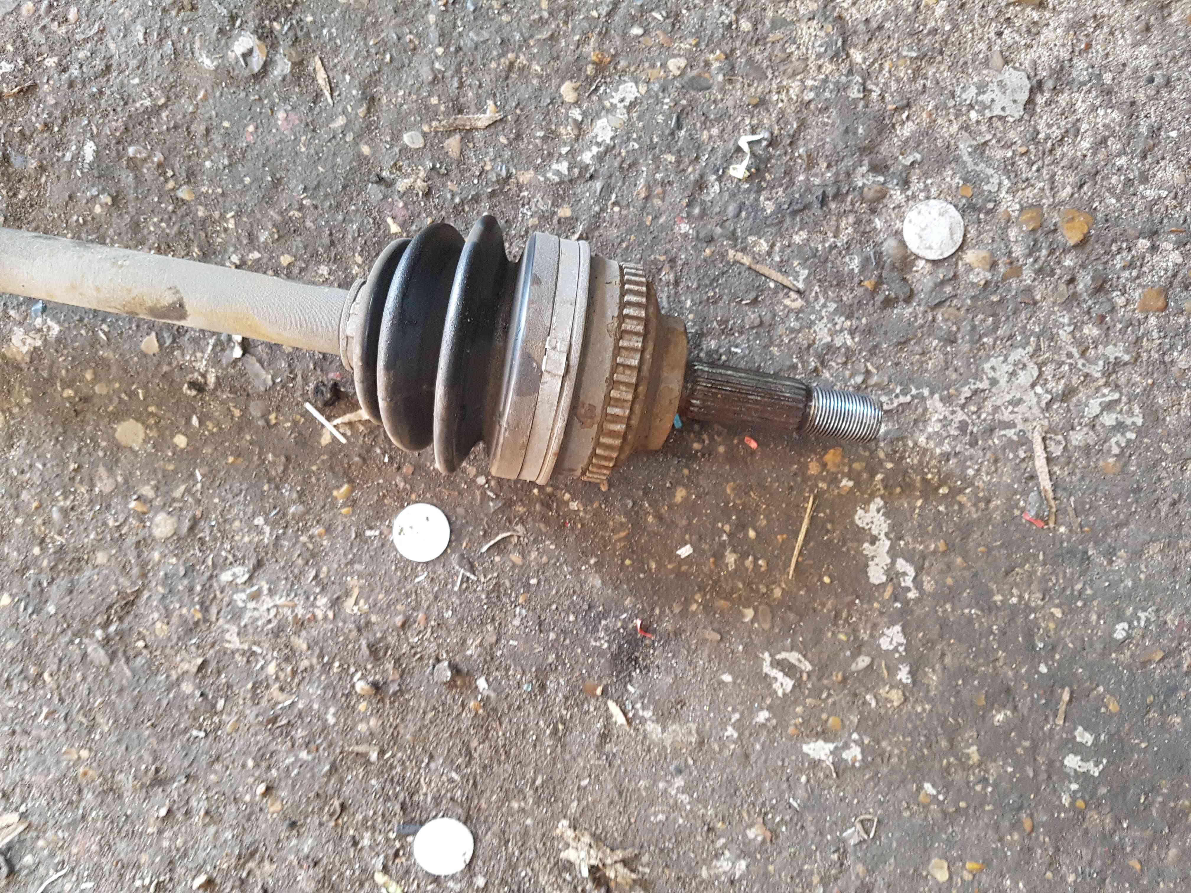 Thumb 4 Renault Megane MK1 Coupe 1999-2002 1.4 16V Drivers OSF Front Driveshaft
