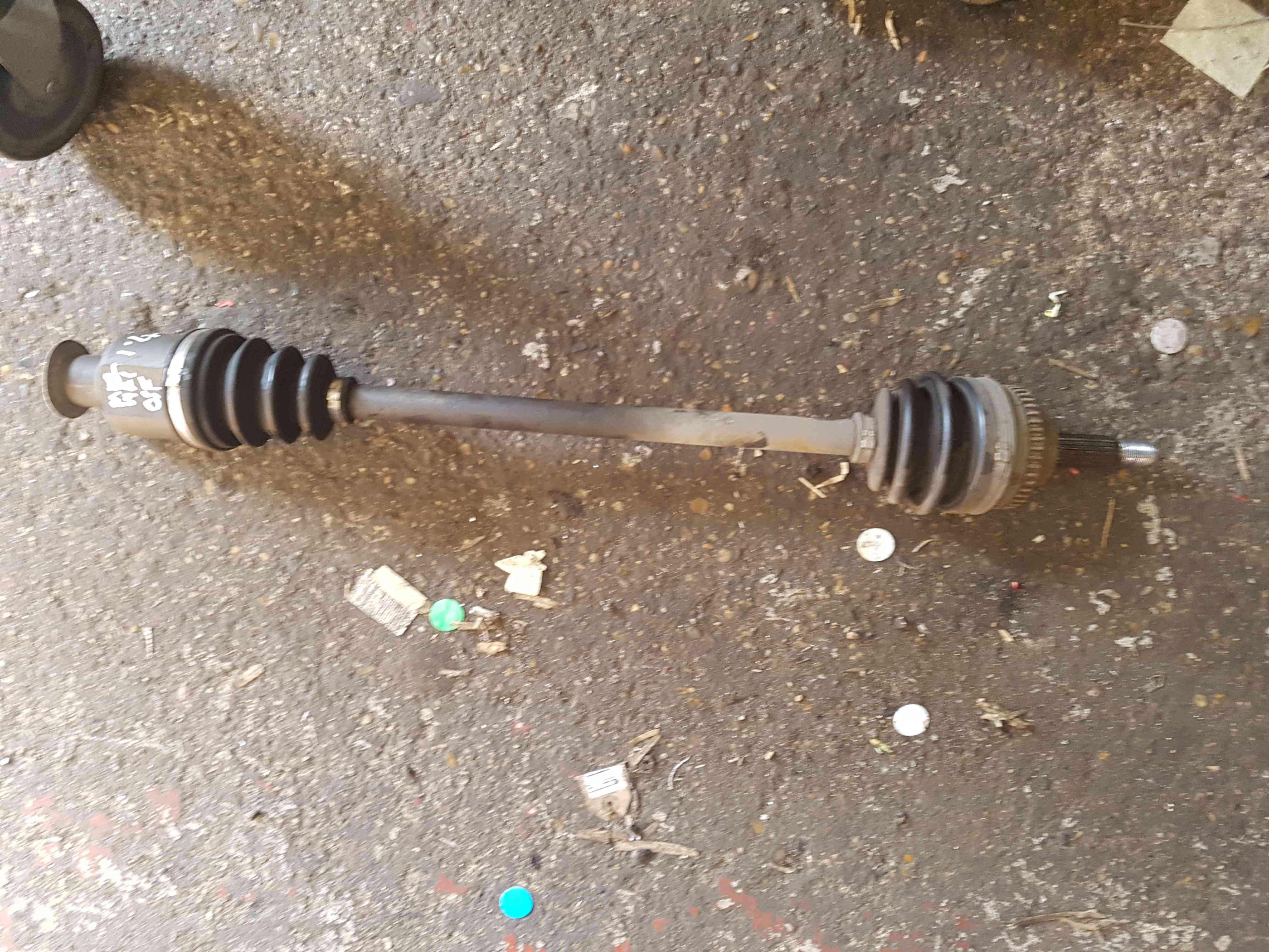 Renault Megane MK1 Coupe 1999-2002 1.4 16V Drivers OSF Front Driveshaft