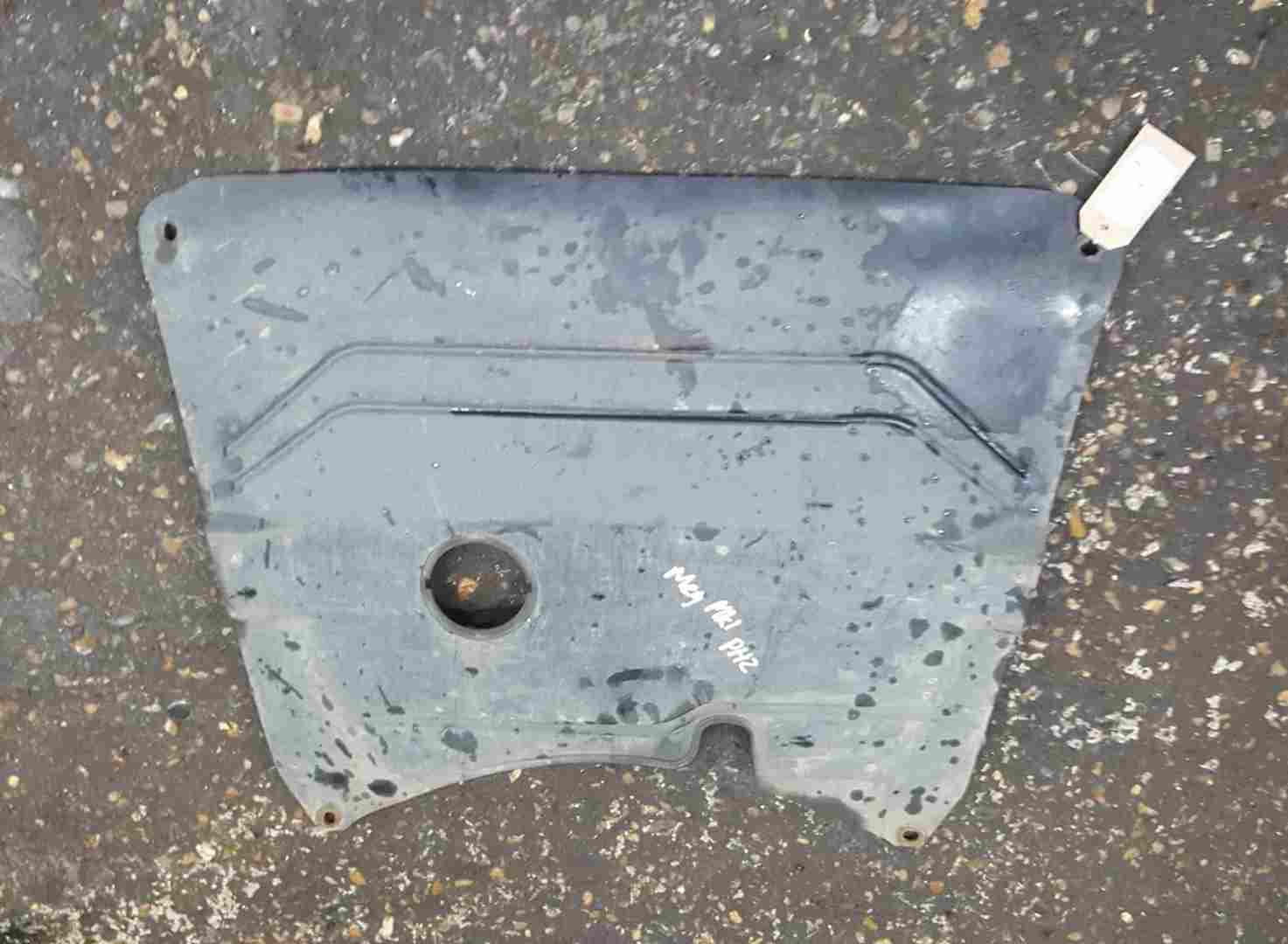 Renault Megane MK1 1999-2002 Engine Undertray Cover Guard 7700838367