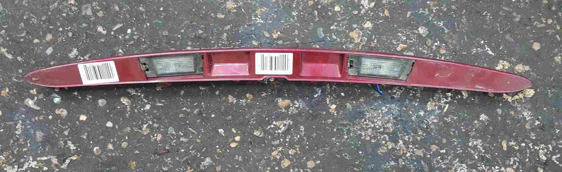 Thumb 3 Renault Megane MK1 1999-2002 Rear Boot Number Plate Lights Trim Red 713