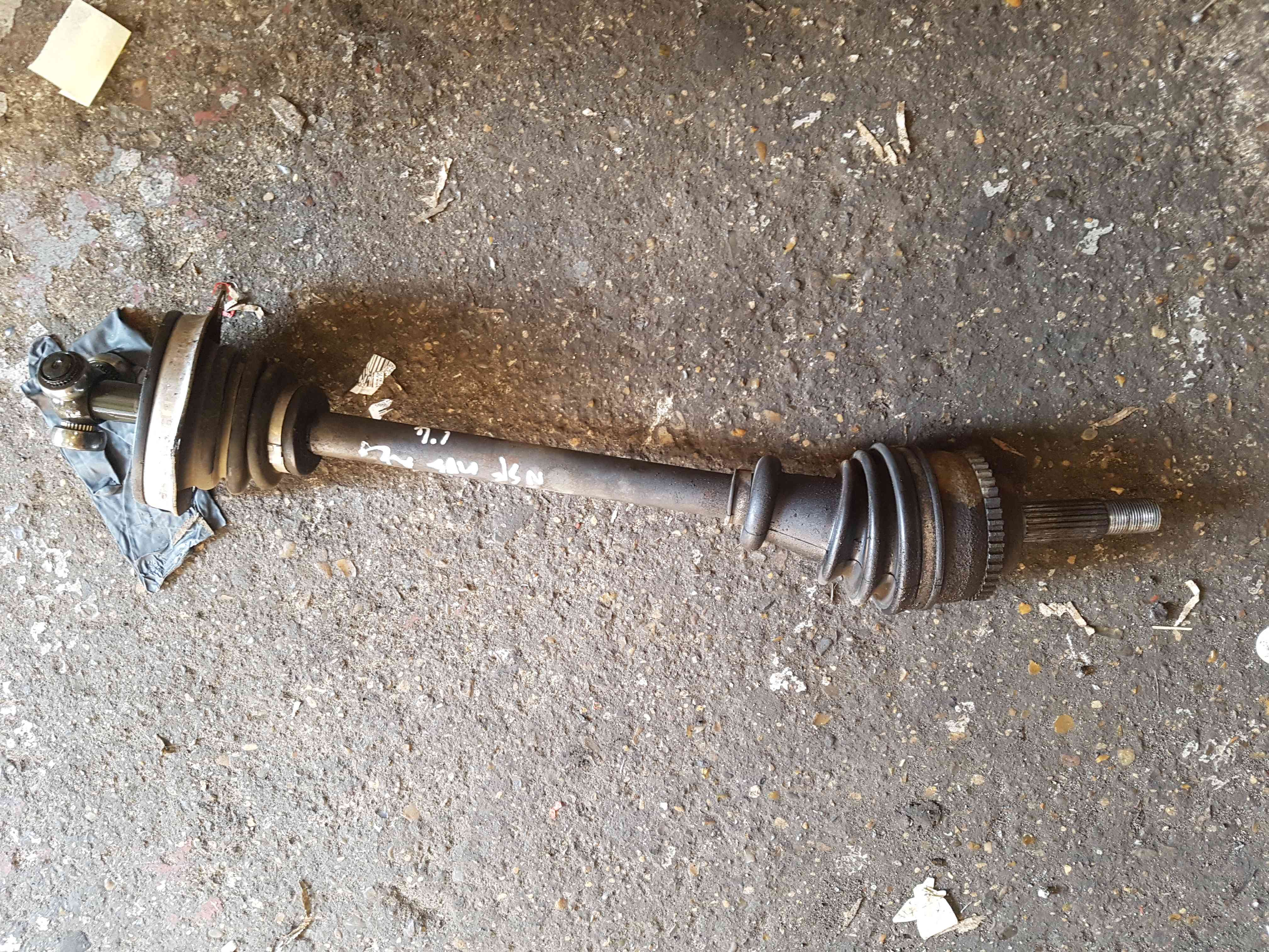 Thumb 8 Renault Megane MK1 Coupe 1999-2002 1.4 16V Passenger NSF Front Driveshaft