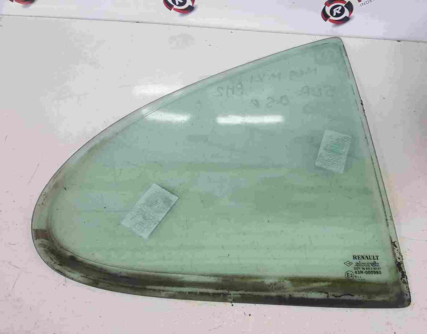 Renault Megane MK1 Hatch 1999-2002 Drivers OSR Rear Small Quarter Glass 5dr
