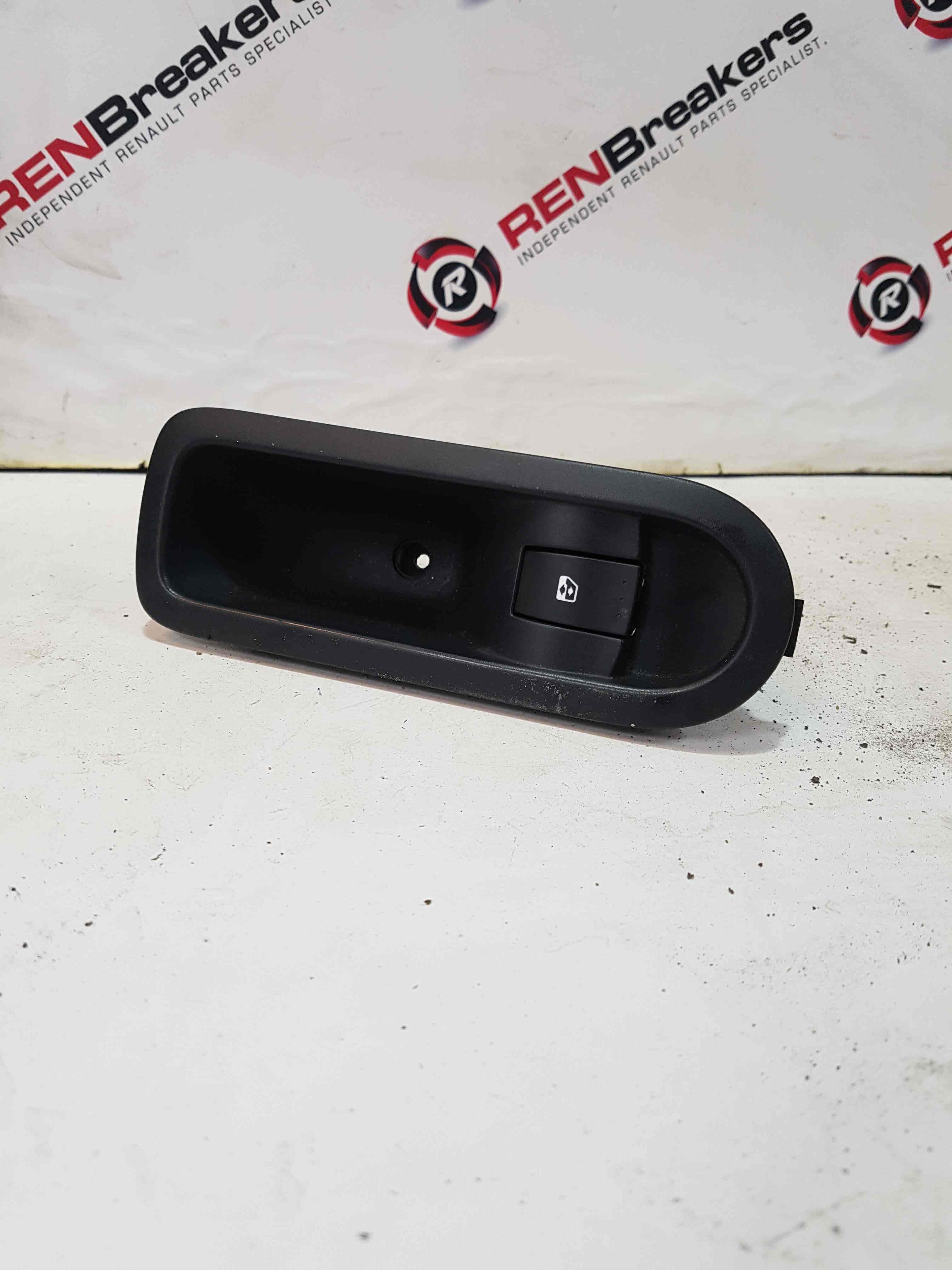 Thumb 2 Renault Megane MK2 2001-2006 Passenger NSR Rear Window Switch Panel