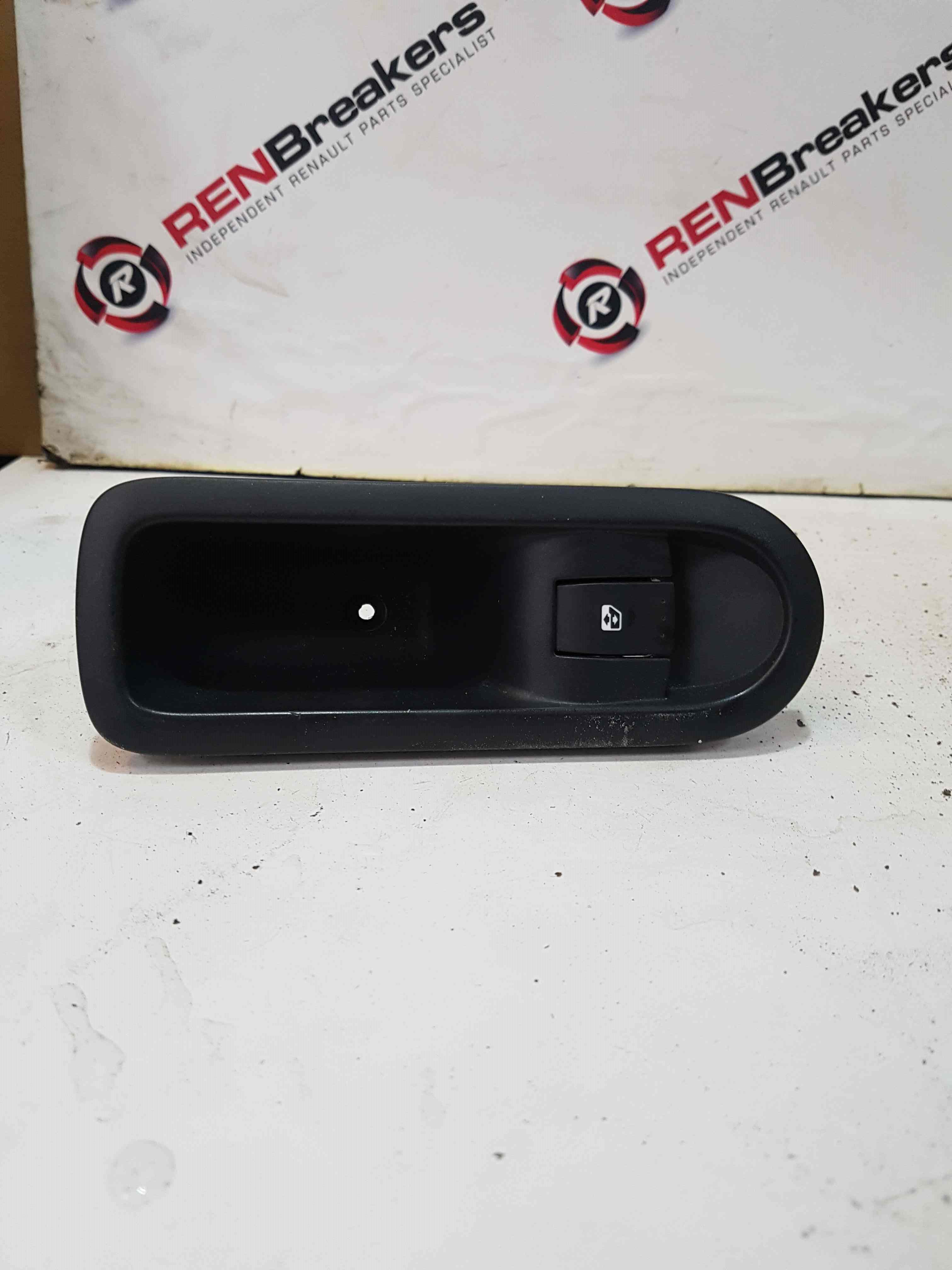 Thumb 6 Renault Megane MK2 2001-2006 Passenger NSR Rear Window Switch Panel