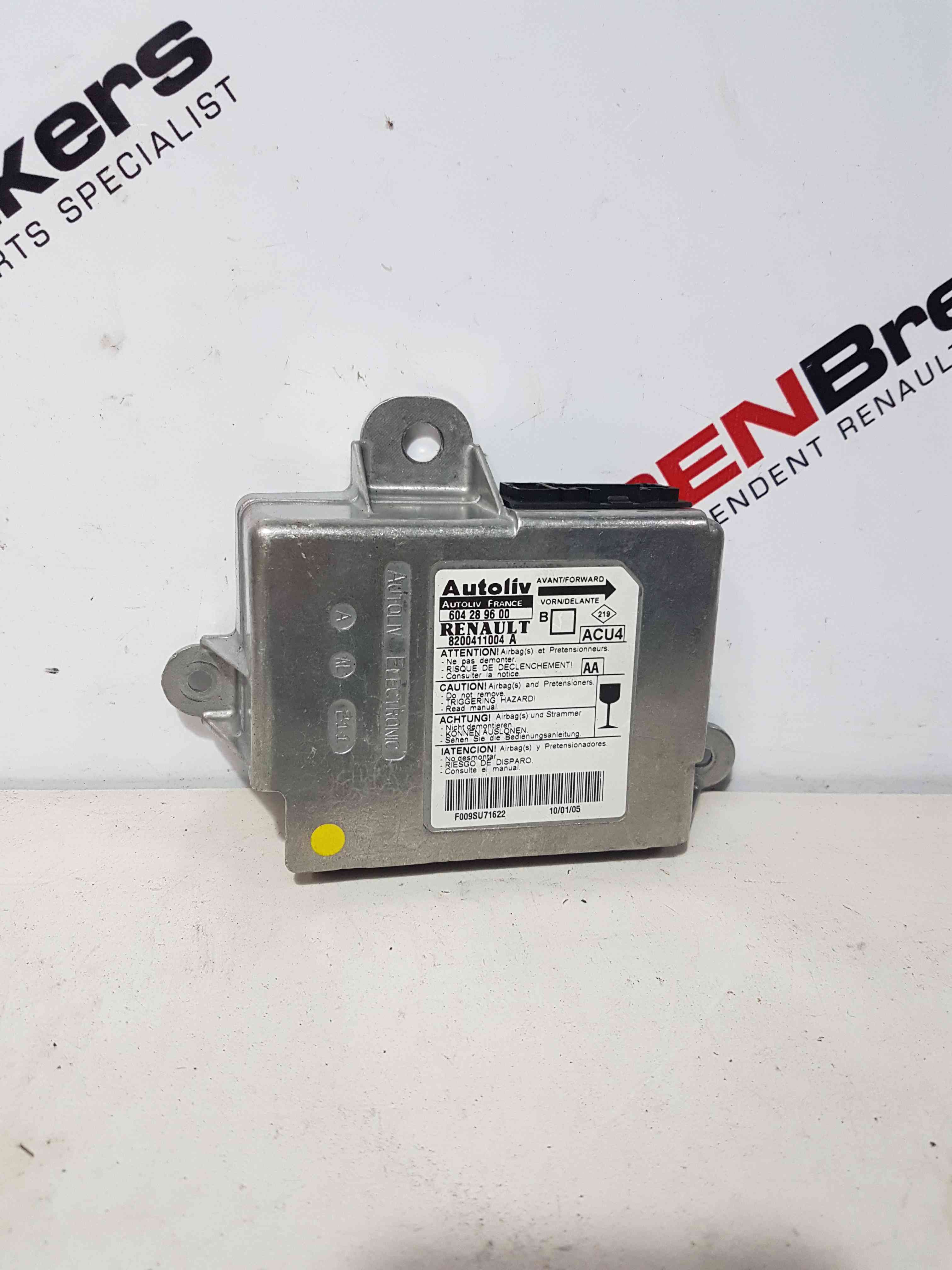 Thumb 2 Renault Megane MK2 2002-2006 Airbag ECU Module 8200411004
