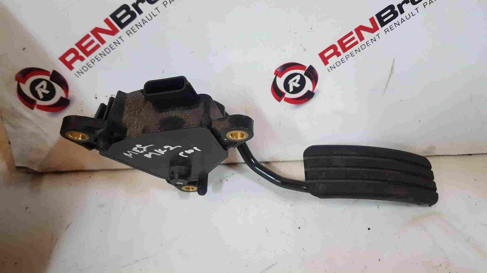 Thumb 2 Renault Megane MK2 2002-2006 Throttle Pedal 8200153268 LHD 
