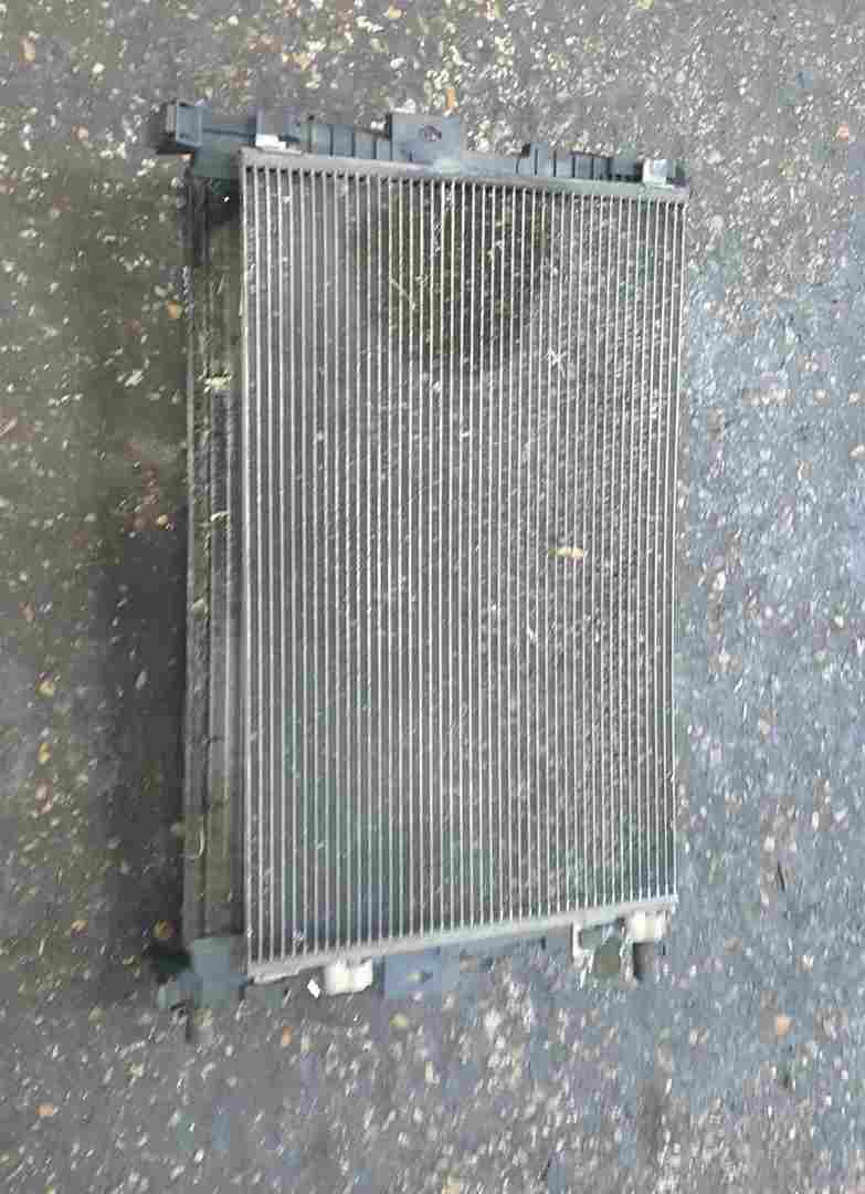 Thumb 4 Renault Megane MK2 2002-2008 1.6 Radiator Rad Pack Cooling Fan 8200151464