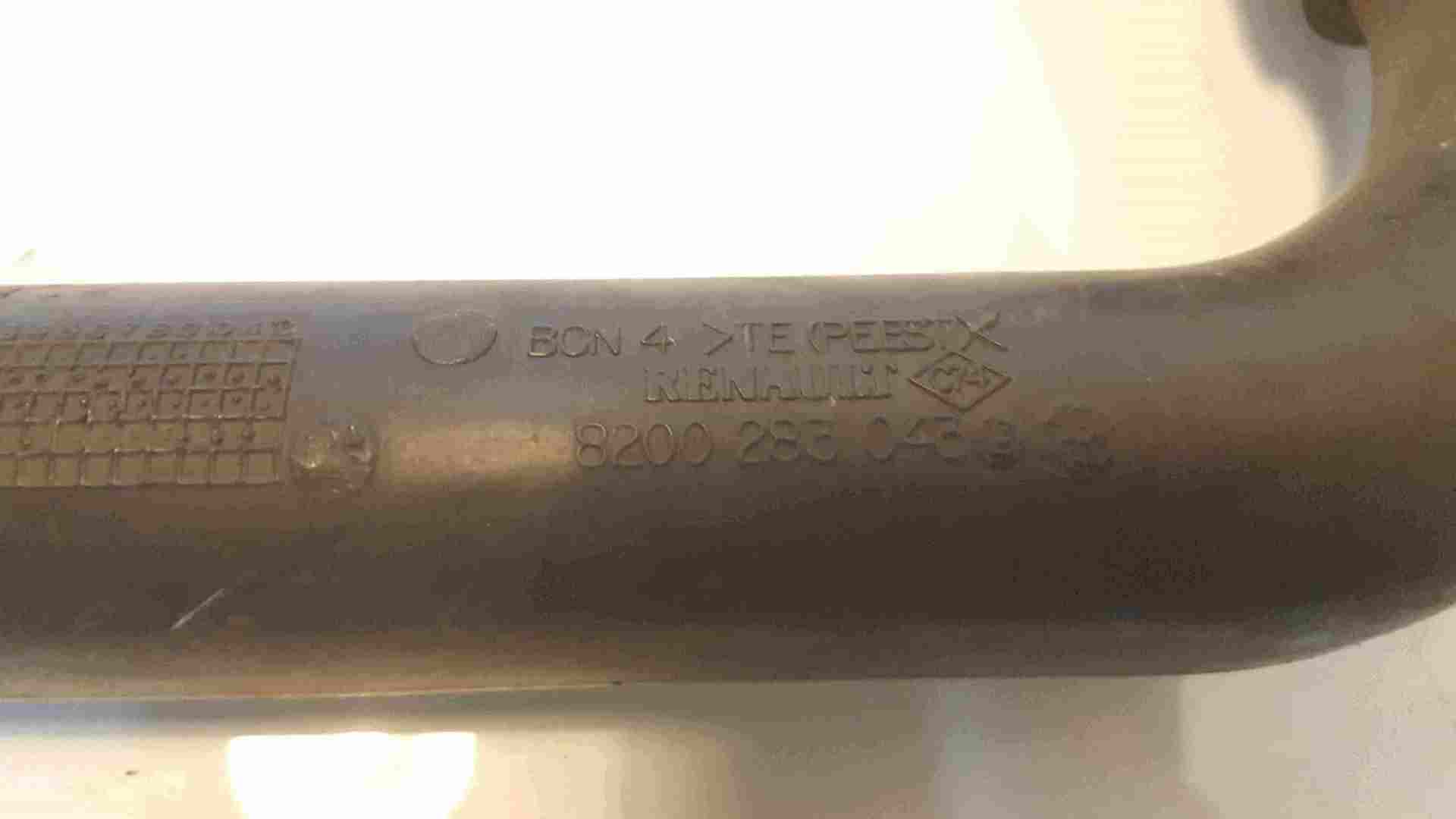 Thumb 2 Renault Megane MK2 2002-2008 2.0 Turbo Boost Intercooler Pipe F4R 776 8200283043