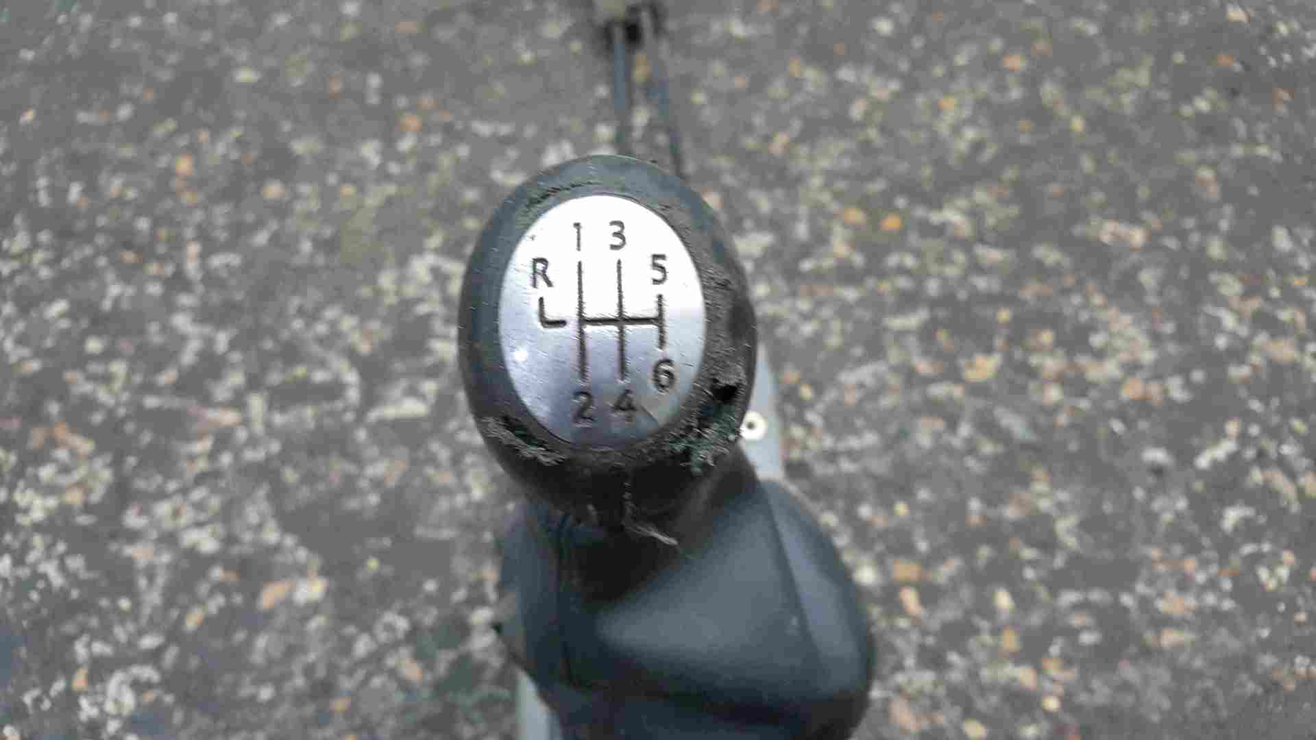 Thumb 3 Renault Megane MK2 2002-2008 6 Speed Gearstick Mechanism + Cables 8200375524