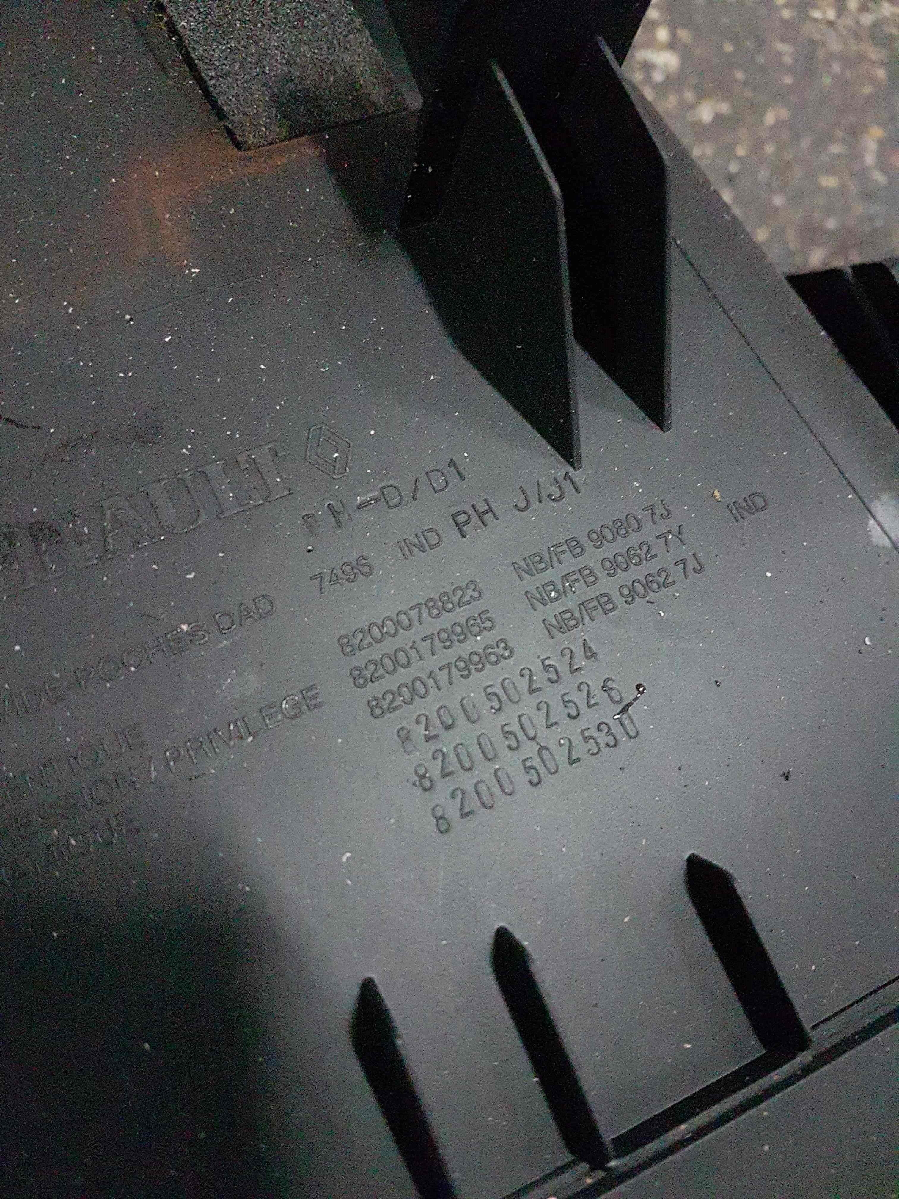 Thumb 3 Renault Megane MK2 2002-2008 Dashboard Glove BOX Storage 8200078823