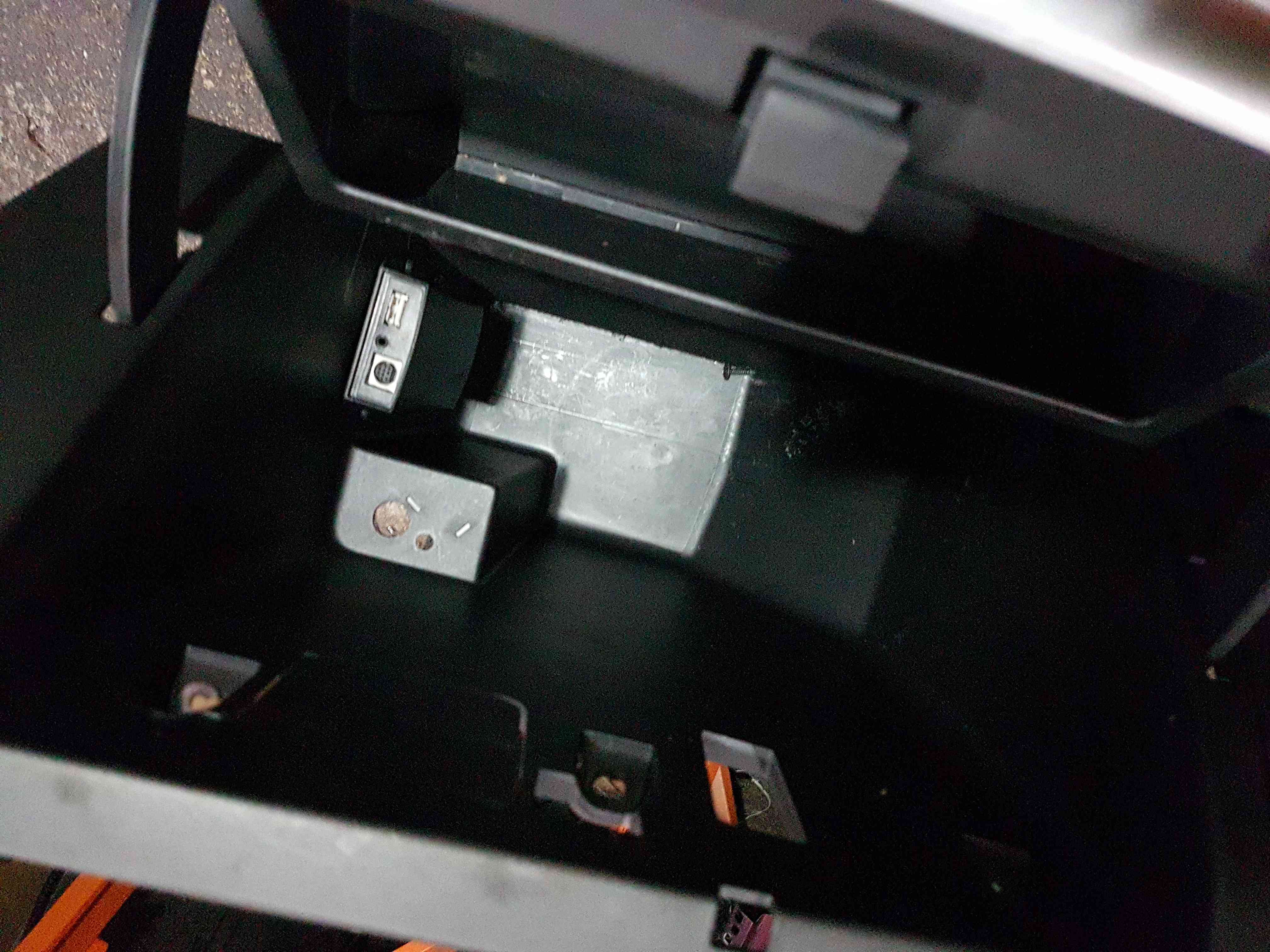 Thumb 6 Renault Megane MK2 2002-2008 Dashboard Glove BOX Storage 8200078823