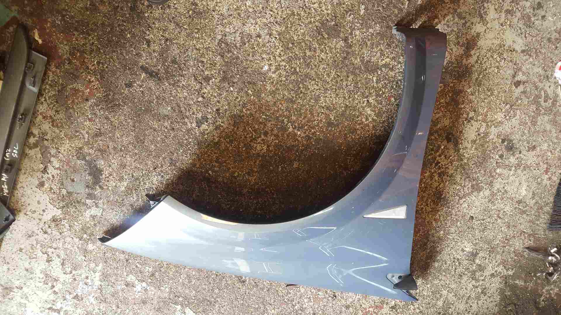 Thumb 3 Renault Megane MK2 2002-2008 Drivers Os Wing Te266