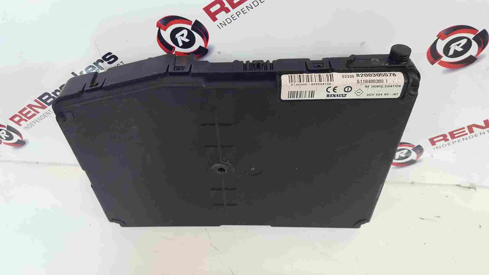 Thumb 5 Renault Megane MK2 2002-2008 Fuse Box UCH BCM 8200305576