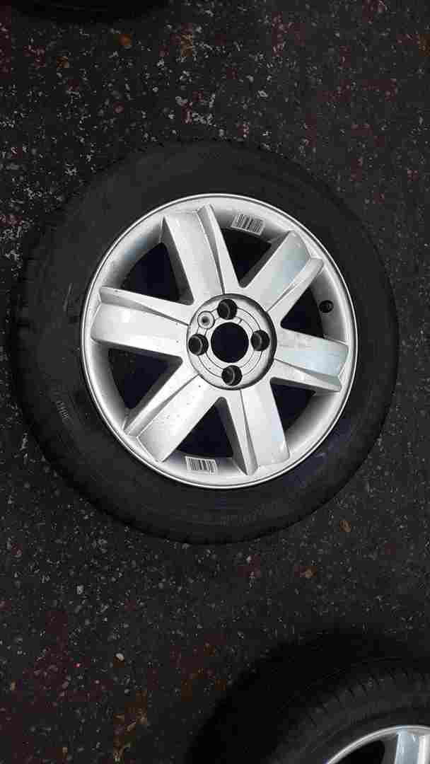 Thumb 2 Renault Megane MK2 2002-2008 Nervastella Alloy Wheel + Tyre 205 55 16 4mm