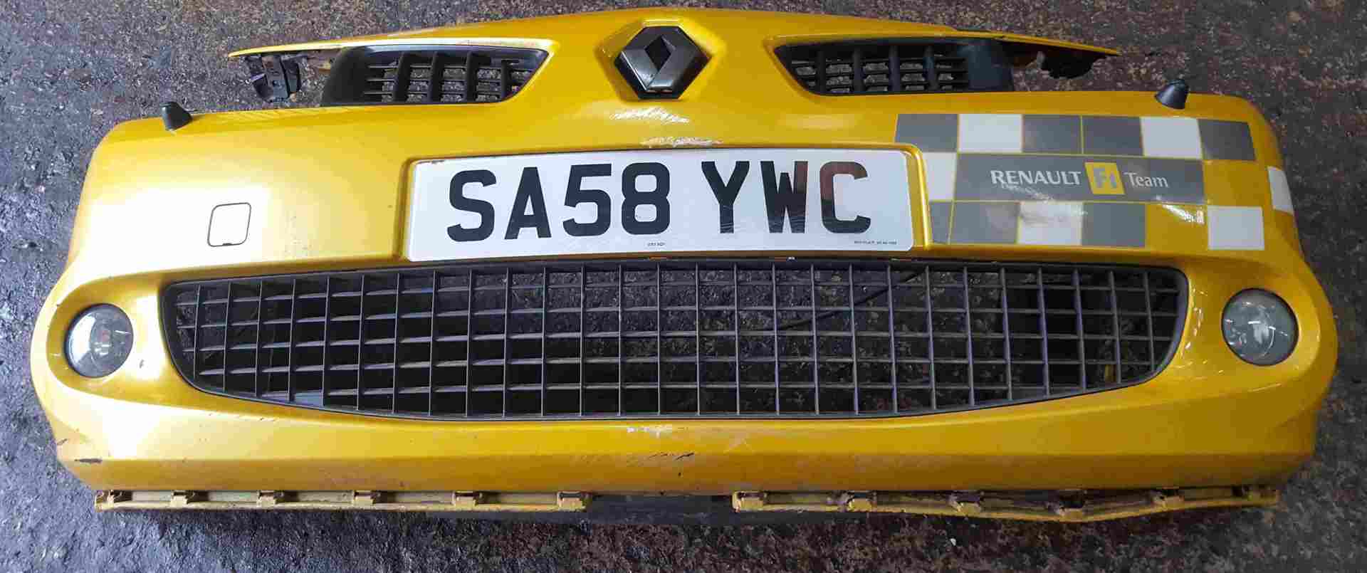 Renault Megane MK2 2006-2008 230 225 Front Bumper Liquid Yellow TEJ37