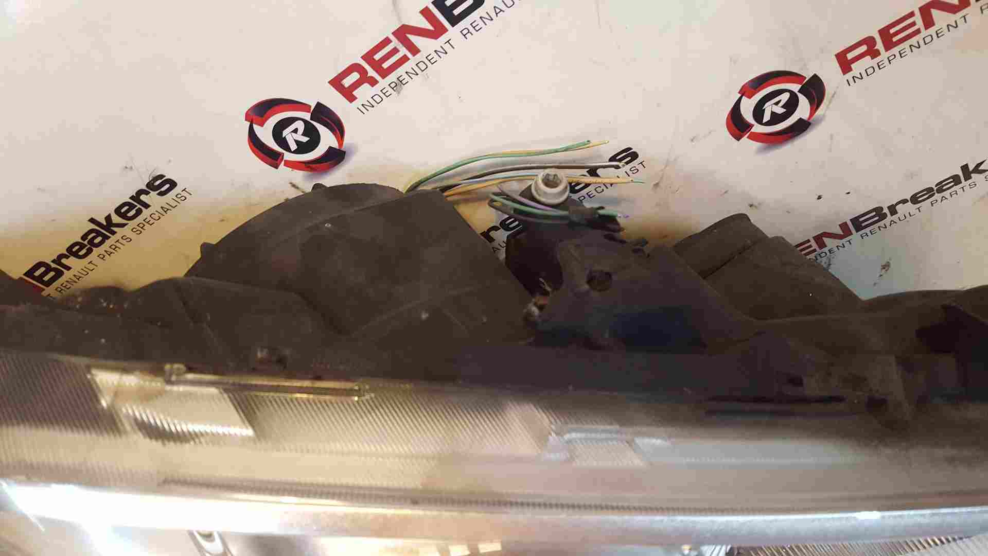 Thumb 7 Renault Megane MK2 2006-2008 Drivers OSF Front Headlight Bracket Broke