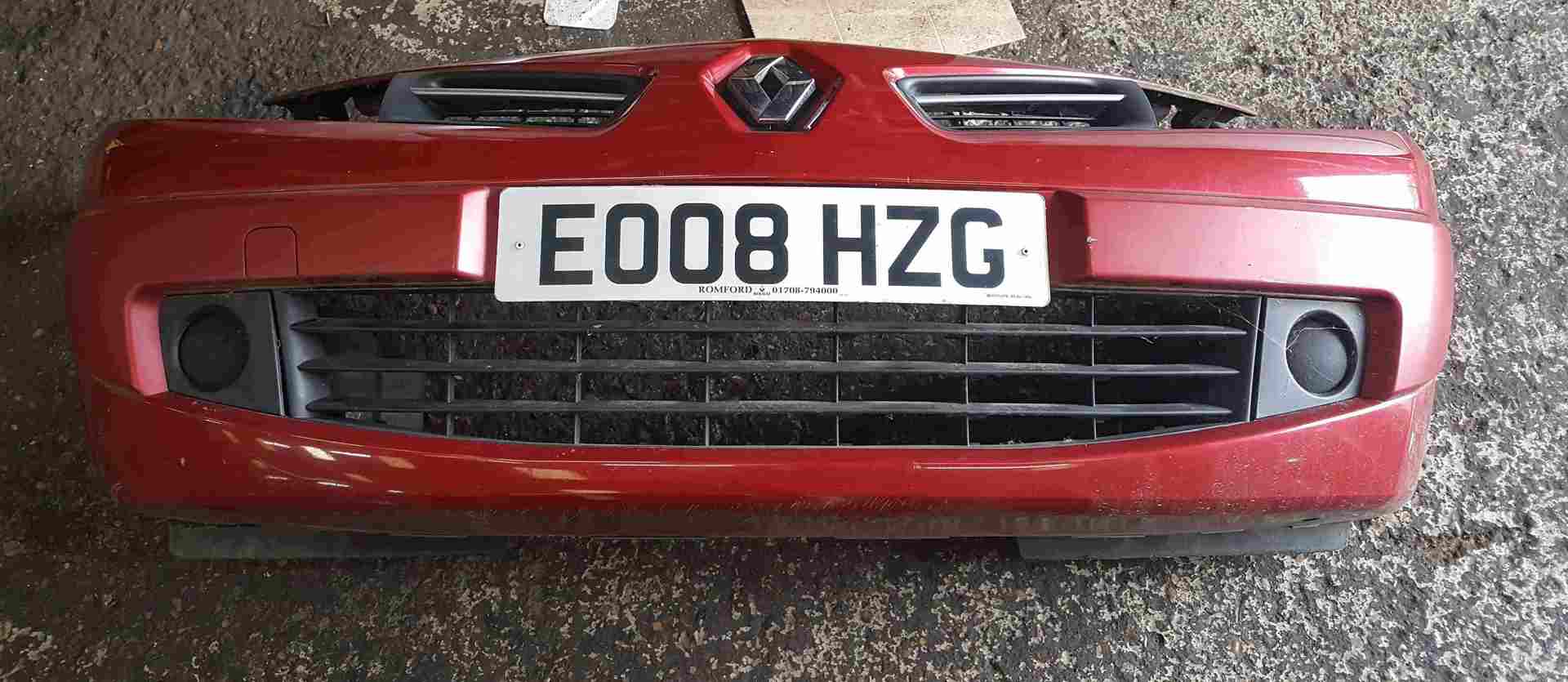 Renault Megane MK2 2006-2008 Front Bumper Red TENNJ