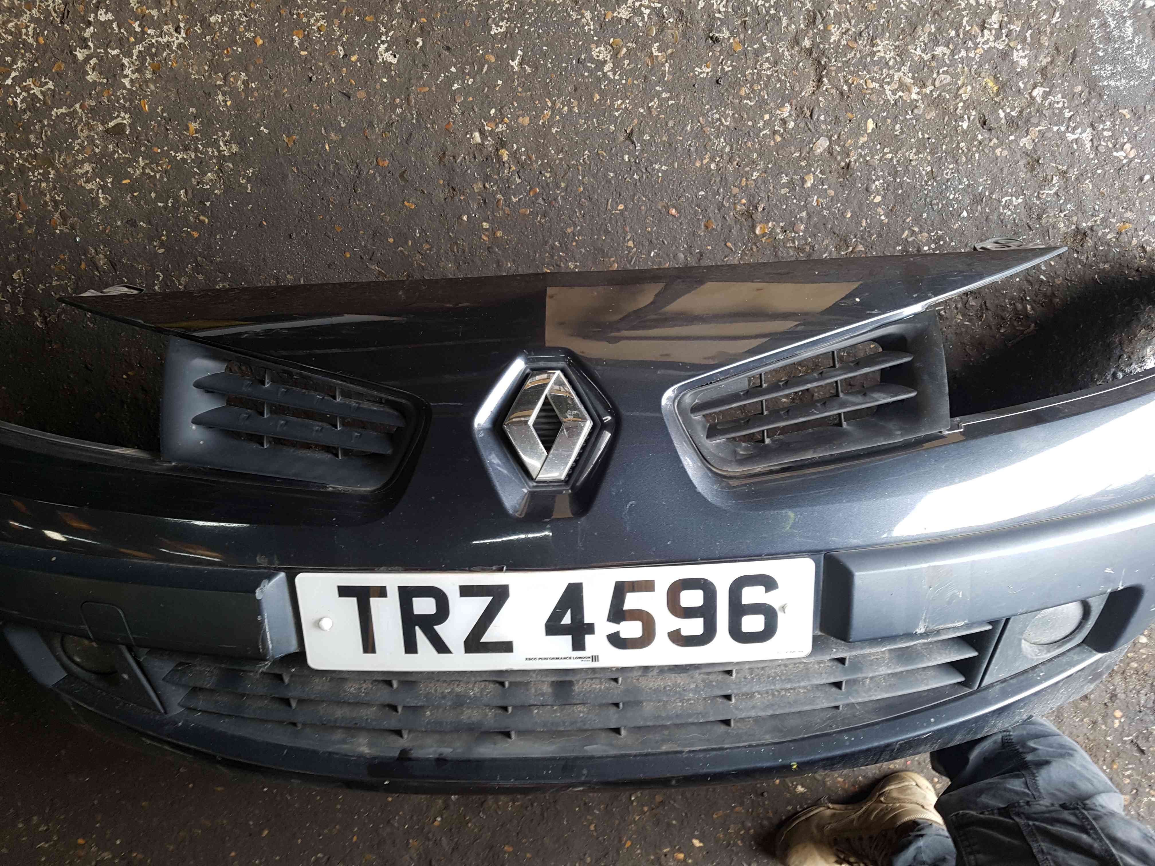 Thumb 9 Renault Megane MK2 Convertible 2006-2008 Front Bumper Grey Teb66