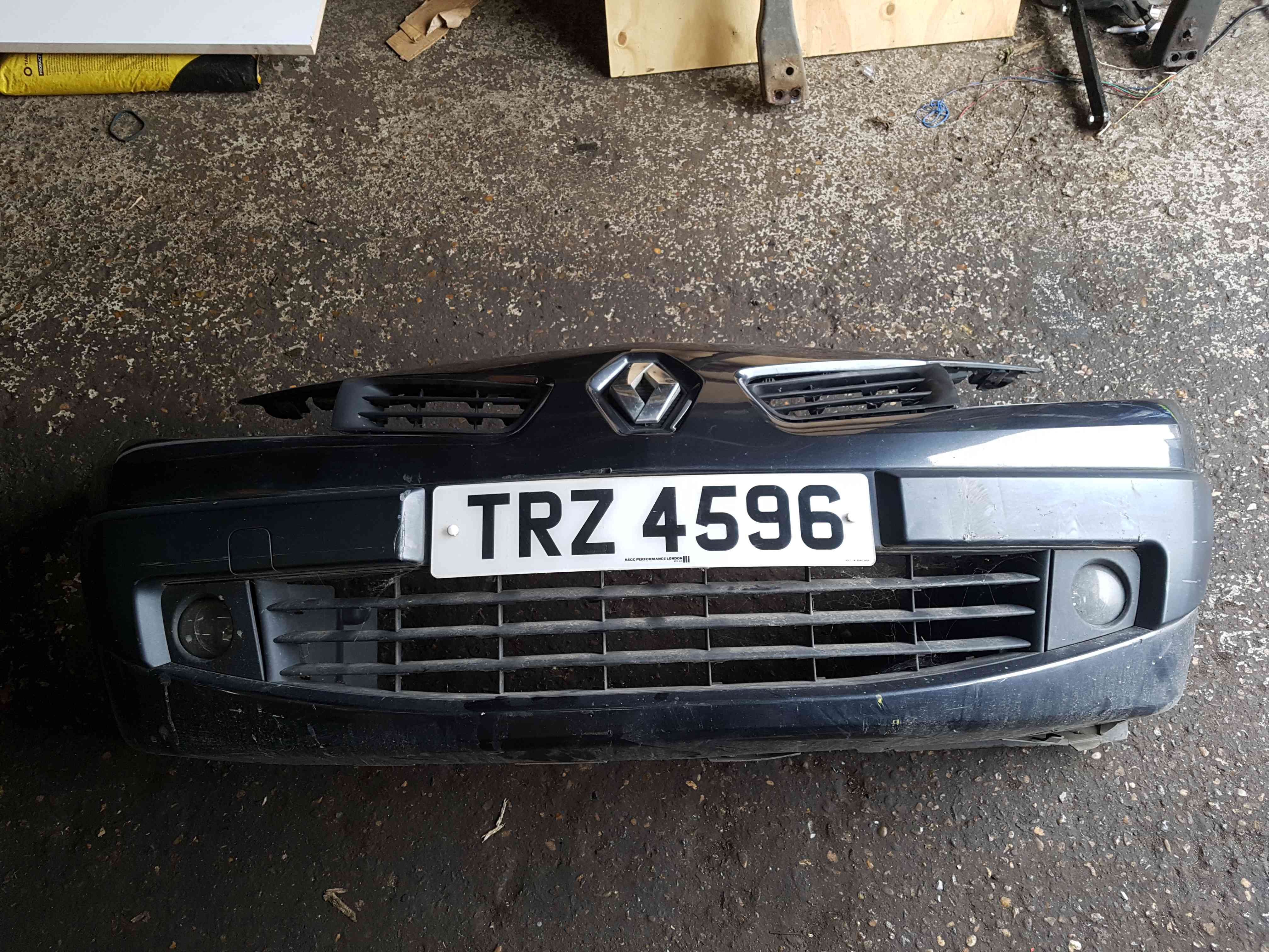 Thumb 10 Renault Megane MK2 Convertible 2006-2008 Front Bumper Grey Teb66