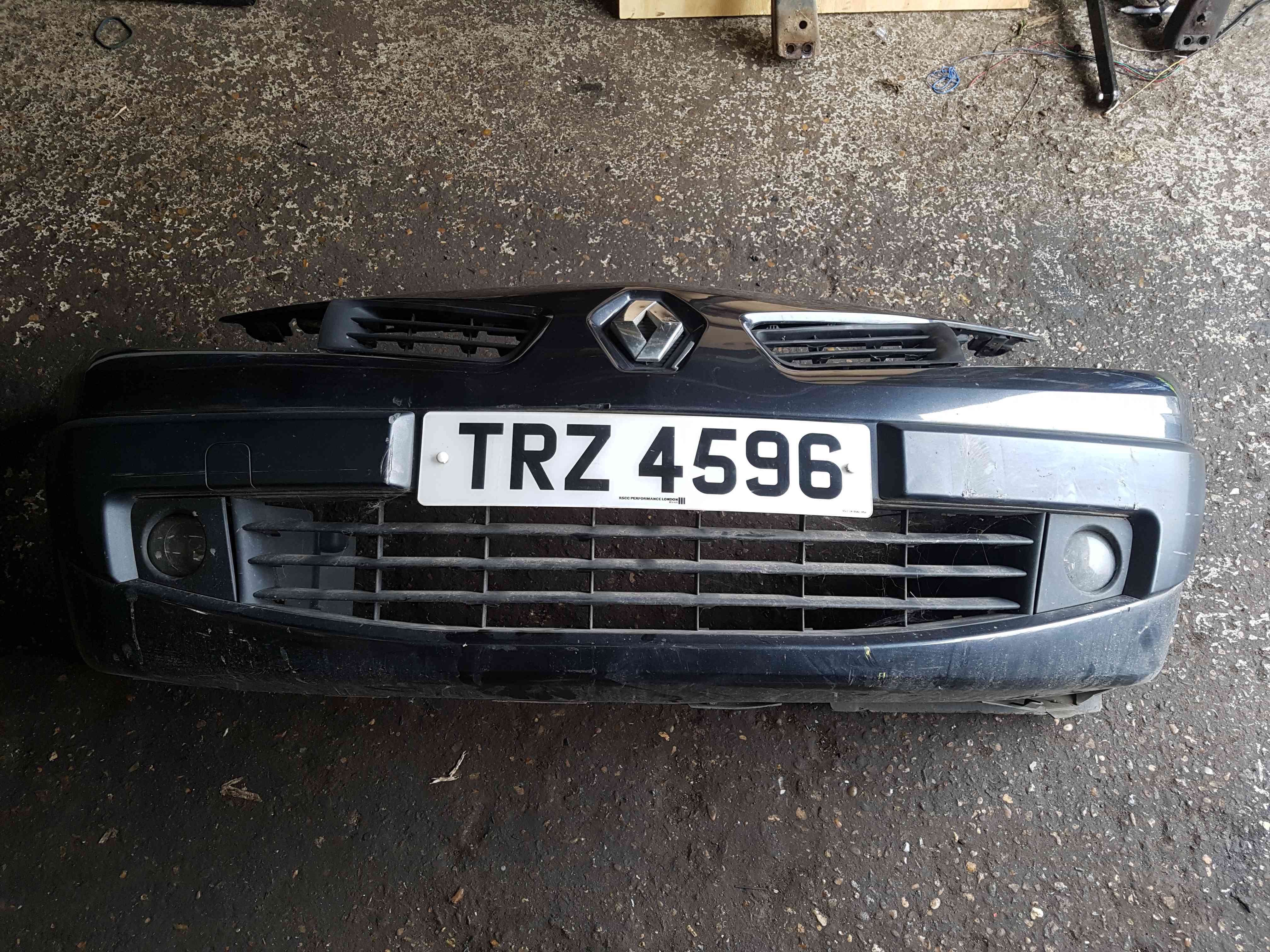 Renault Megane MK2 Convertible 2006-2008 Front Bumper Grey Teb66