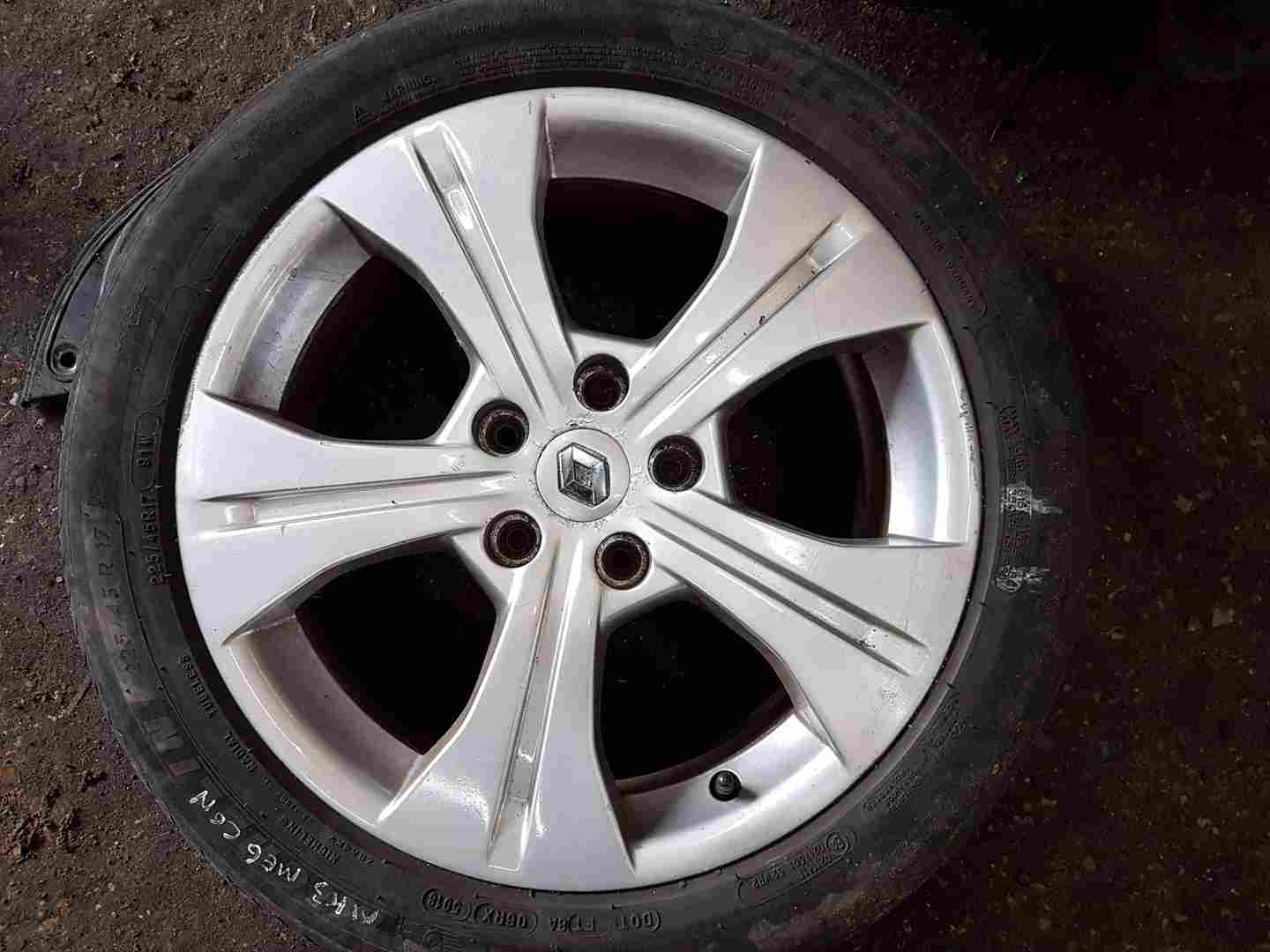 Thumb 2 Renault Megane MK3 2008-2010 Alloy Wheel 17Inch 403000067R 3/5