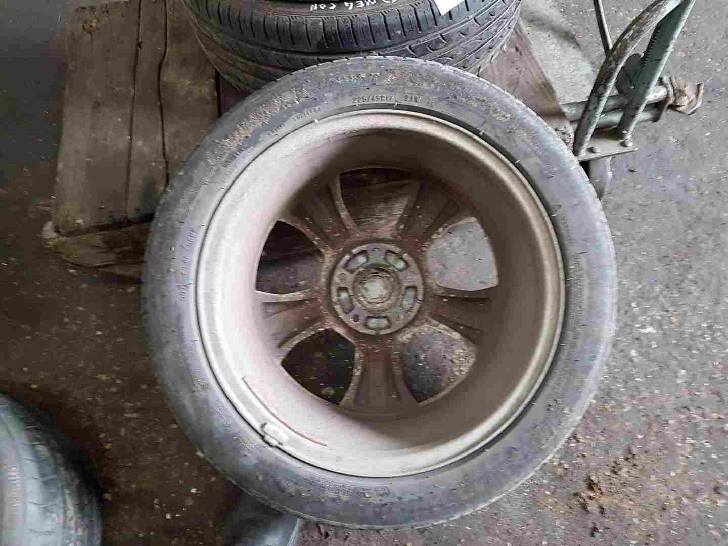 Thumb 4 Renault Megane MK3 2008-2010 Alloy Wheel 17Inch 403000067R 3/5
