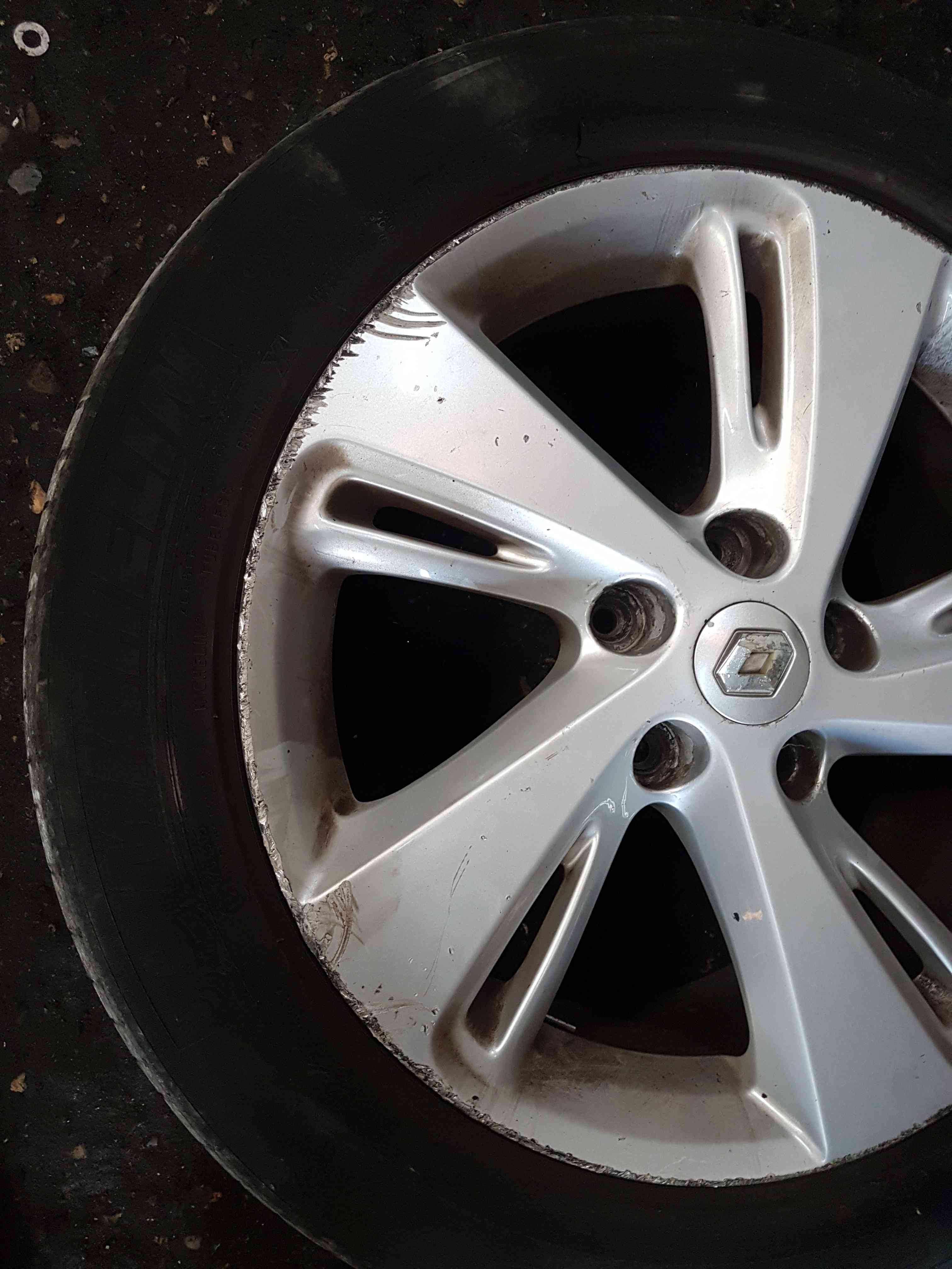 Thumb 4 Renault Megane MK3 2008-2010 Alloy Wheel Inch 403006435R 3/5