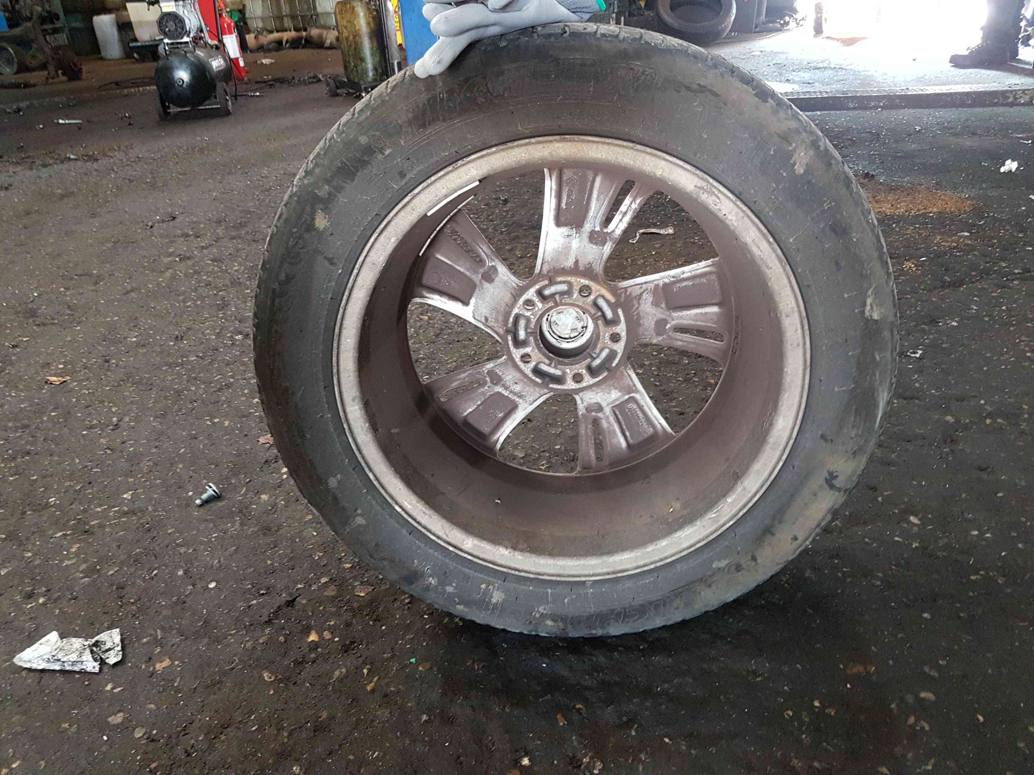 Thumb 7 Renault Megane MK3 2008-2010 Alloy Wheel Inch 403006435R 3/5