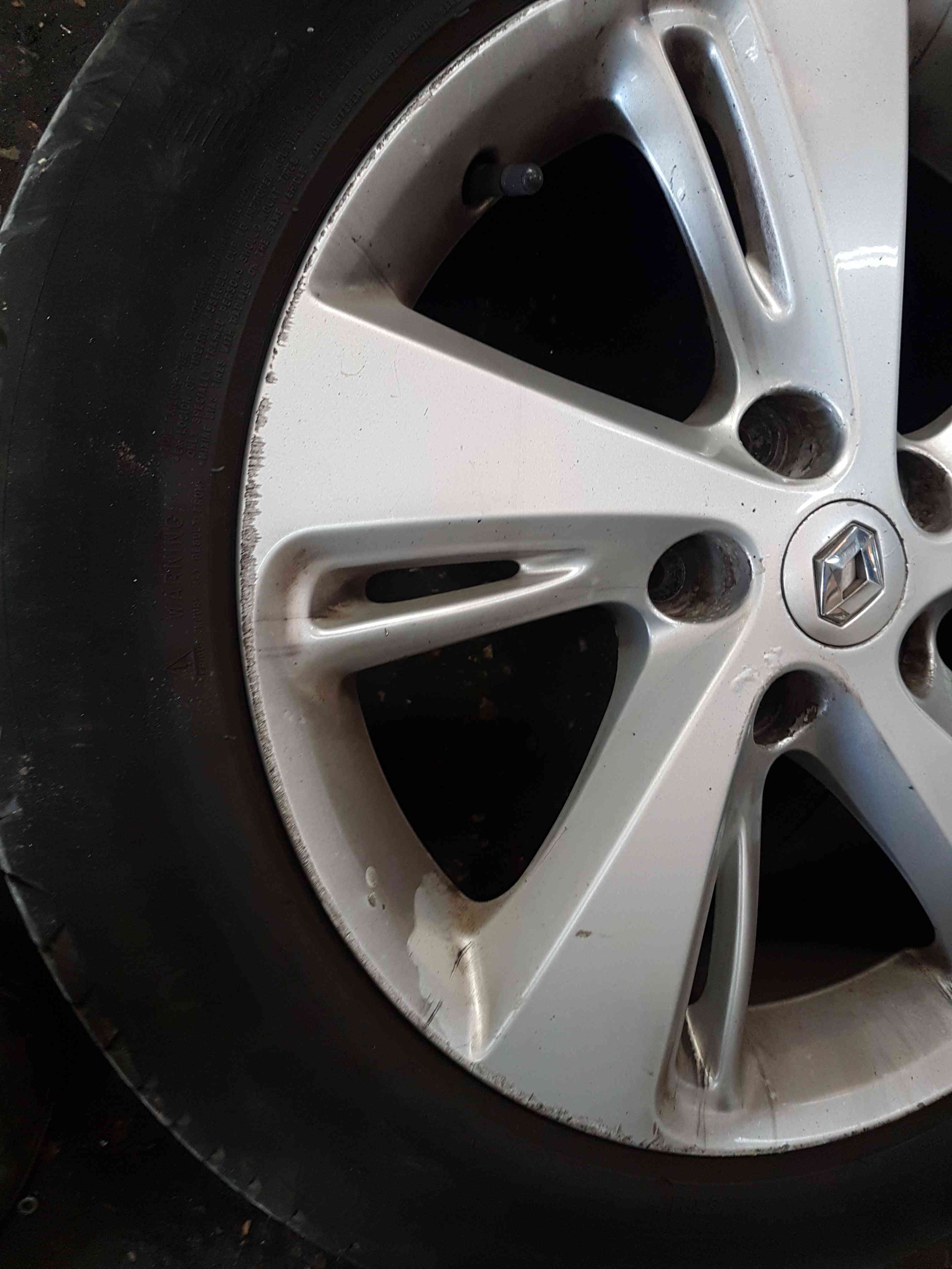 Thumb 5 Renault Megane MK3 2008-2010 Alloy Wheel Inch 4/5 205 55 17 403006435R 