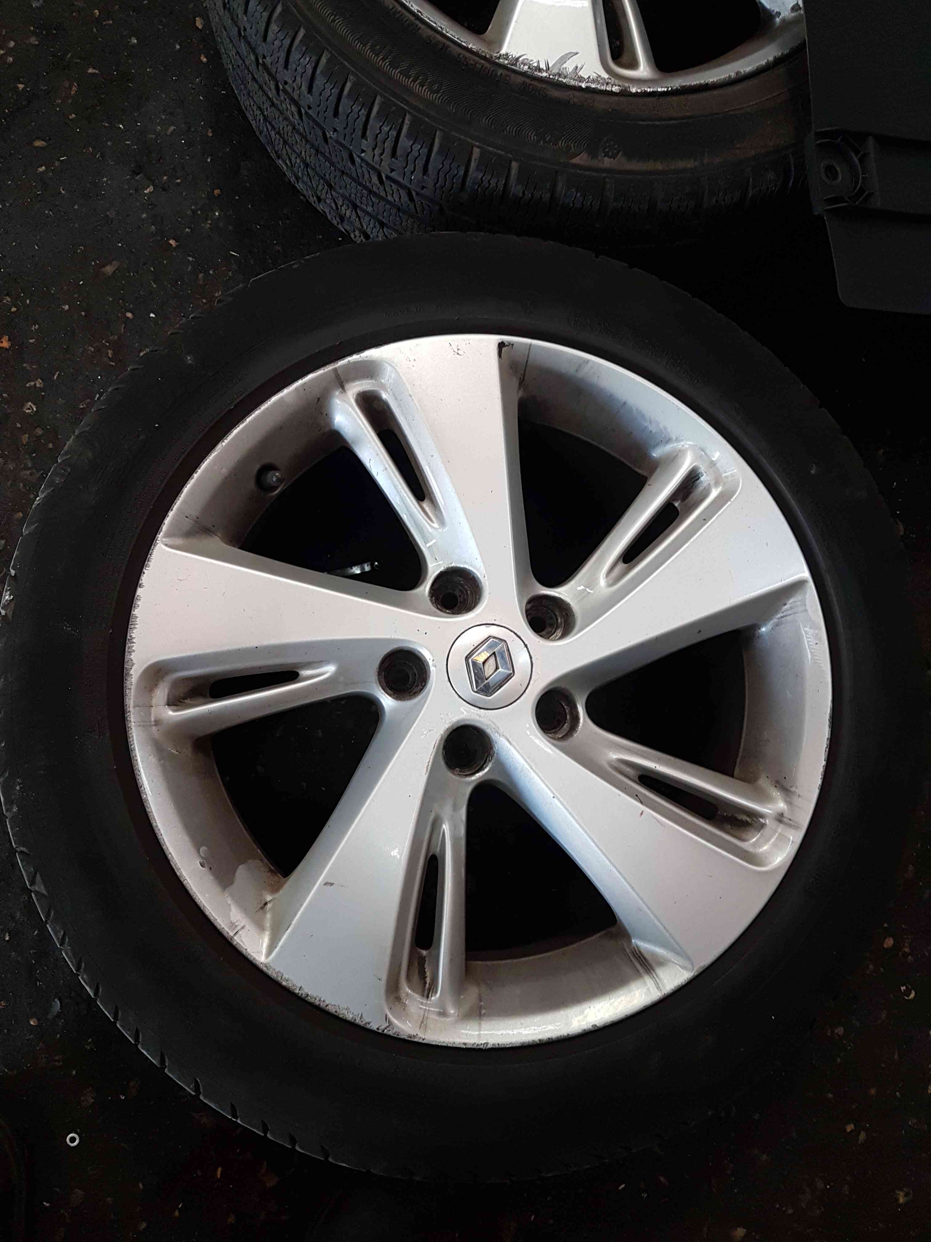 Thumb 7 Renault Megane MK3 2008-2010 Alloy Wheel Inch 4/5 205 55 17 403006435R 