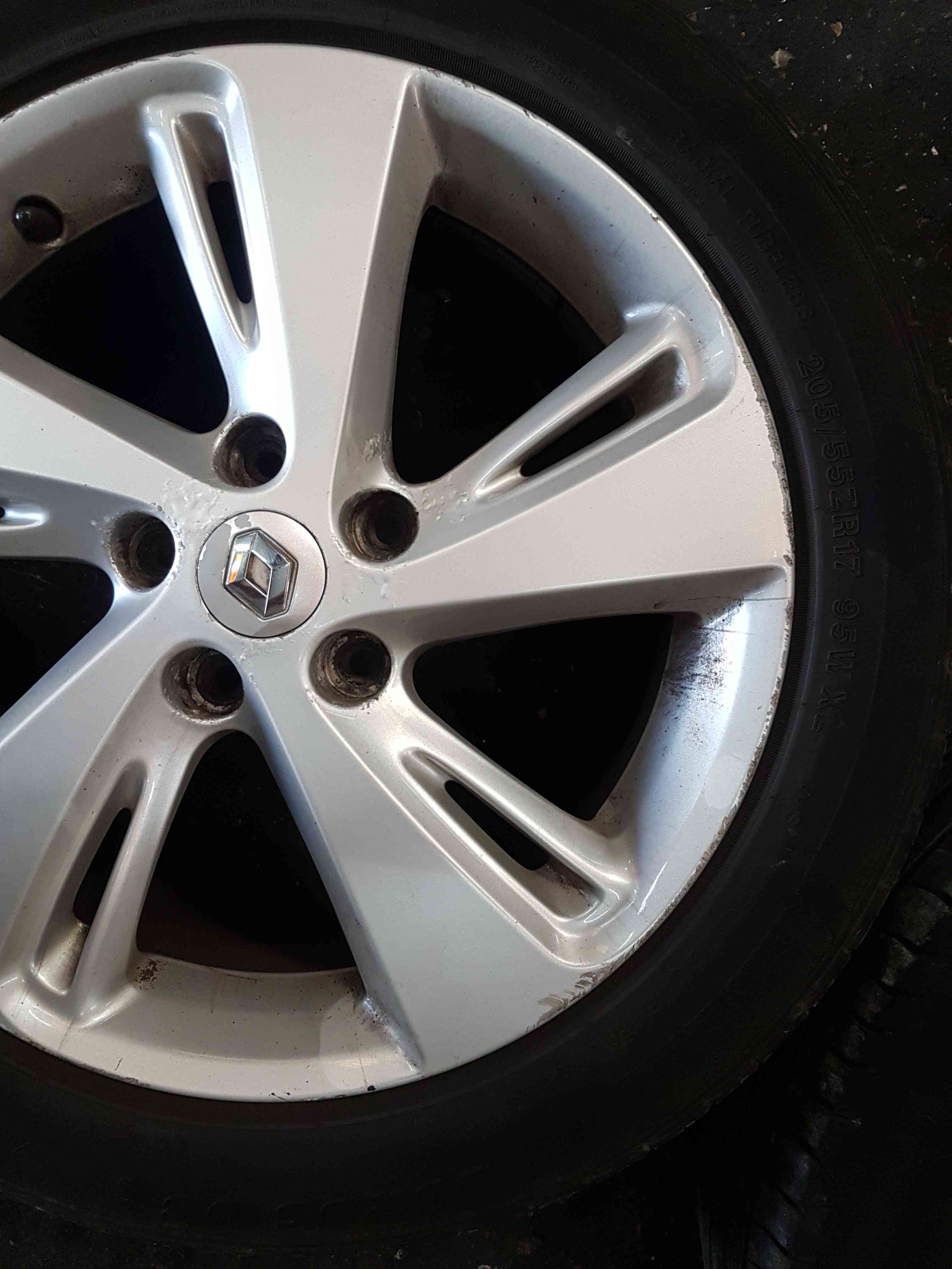 Thumb 5 Renault Megane MK3 2008-2010 Alloy Wheel Inch 4/5 205 55 17 403006435R 