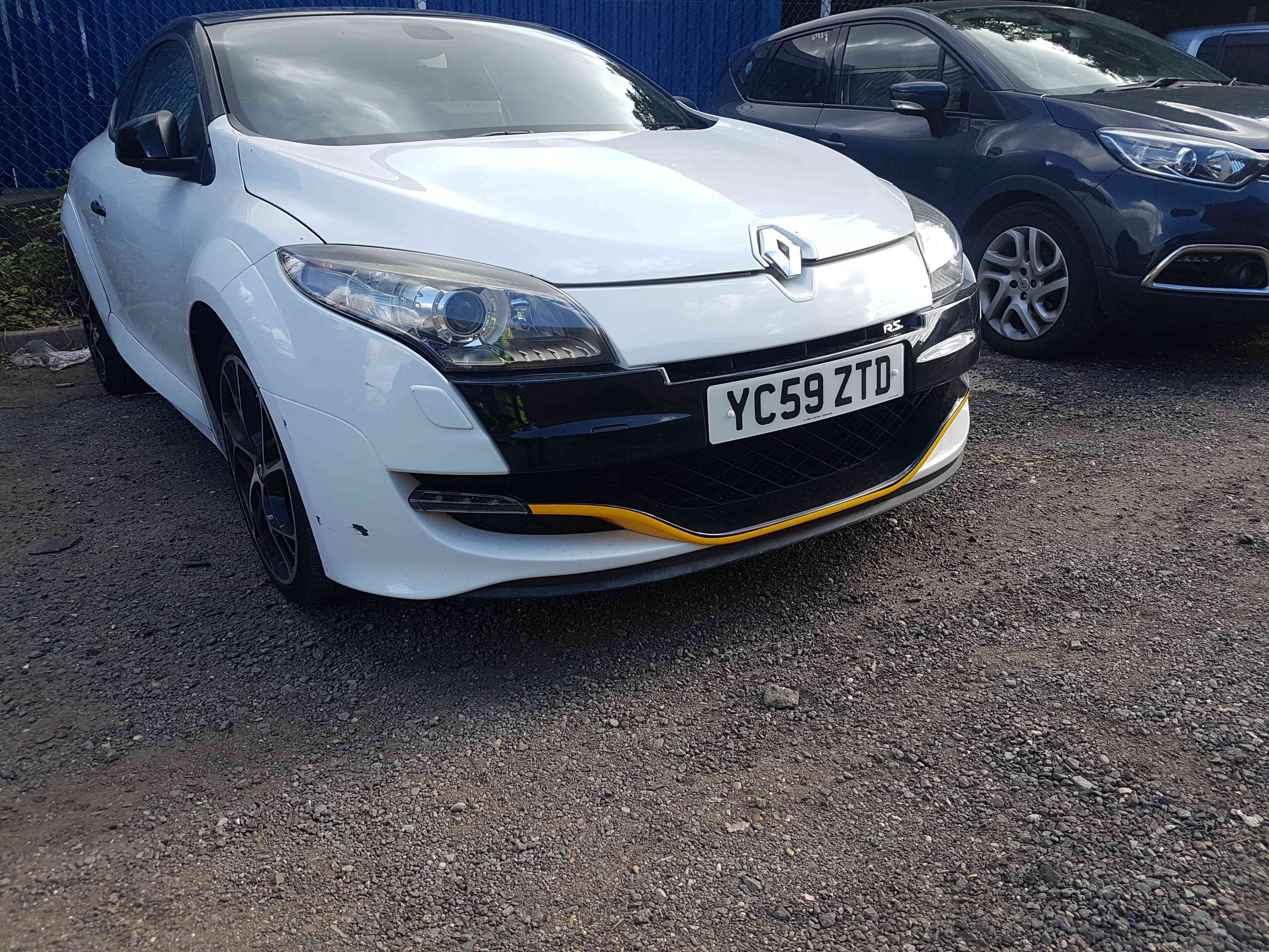 Thumb 2 Renault Megane RS Sport 250 MK3 2008-2010 Front Bumper White Ov369 369
