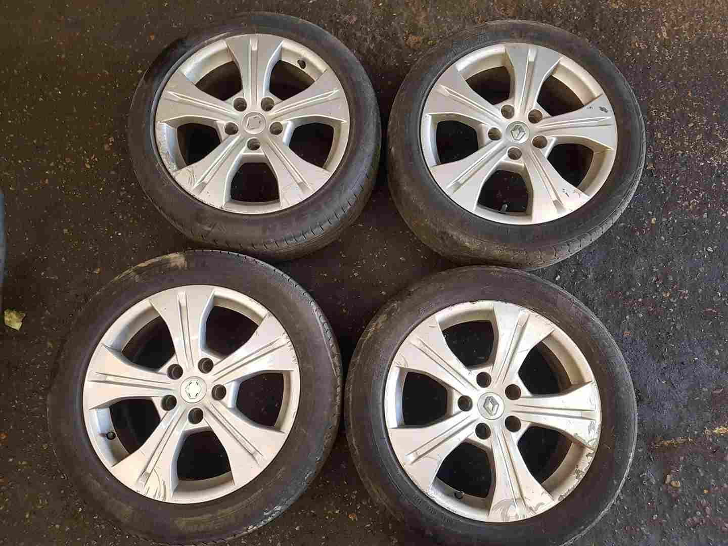 Thumb 2 Renault Megane MK3 2008-2010 Shuss Alloy Alloys  Wheels SET X4 17Inch 3/5