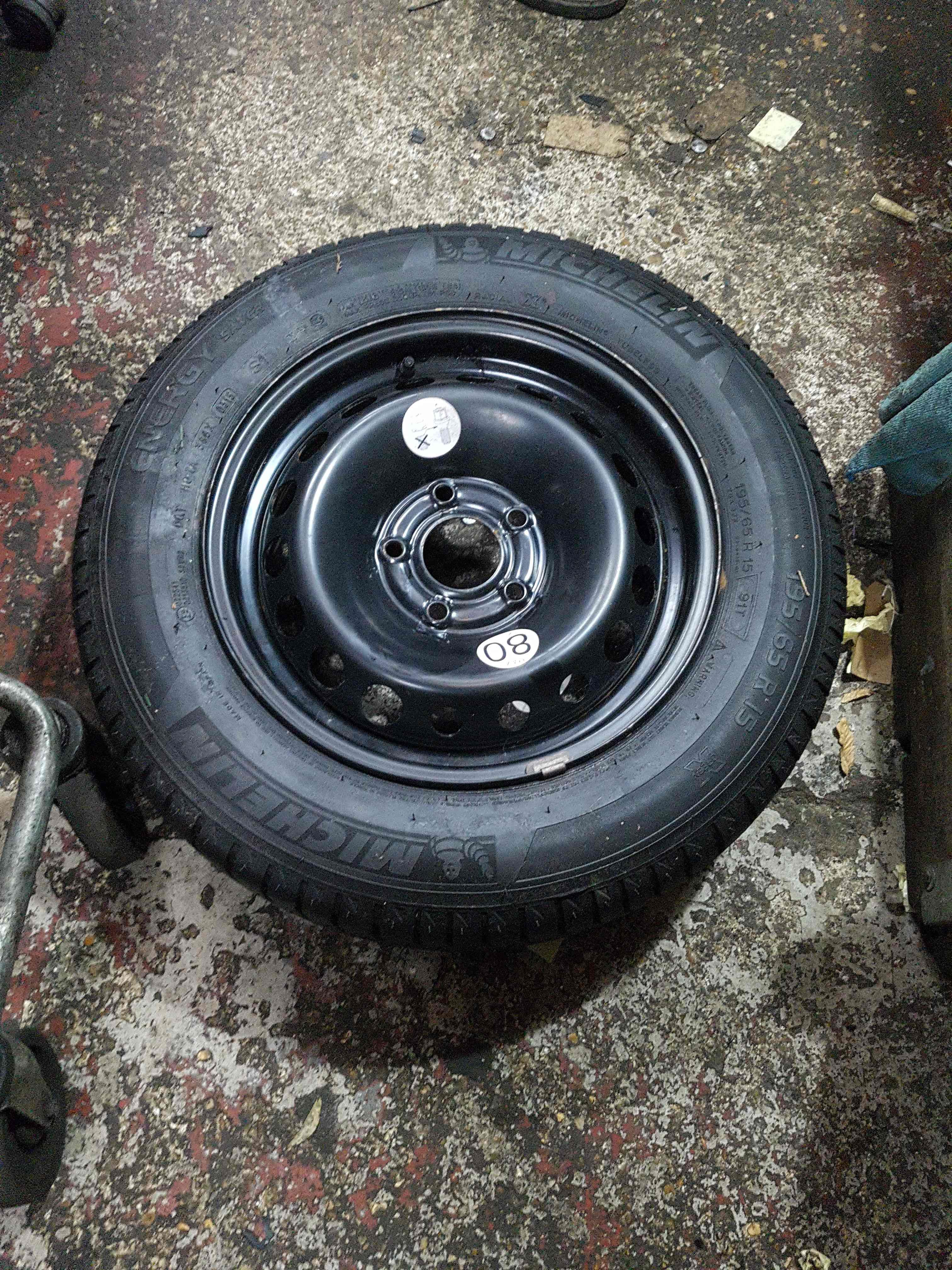 Thumb 2 Renault Megane MK3 2008-2010 Steel Wheel RIM Tyre 195 65 15 8Mm Tread 5 Stud 4/5