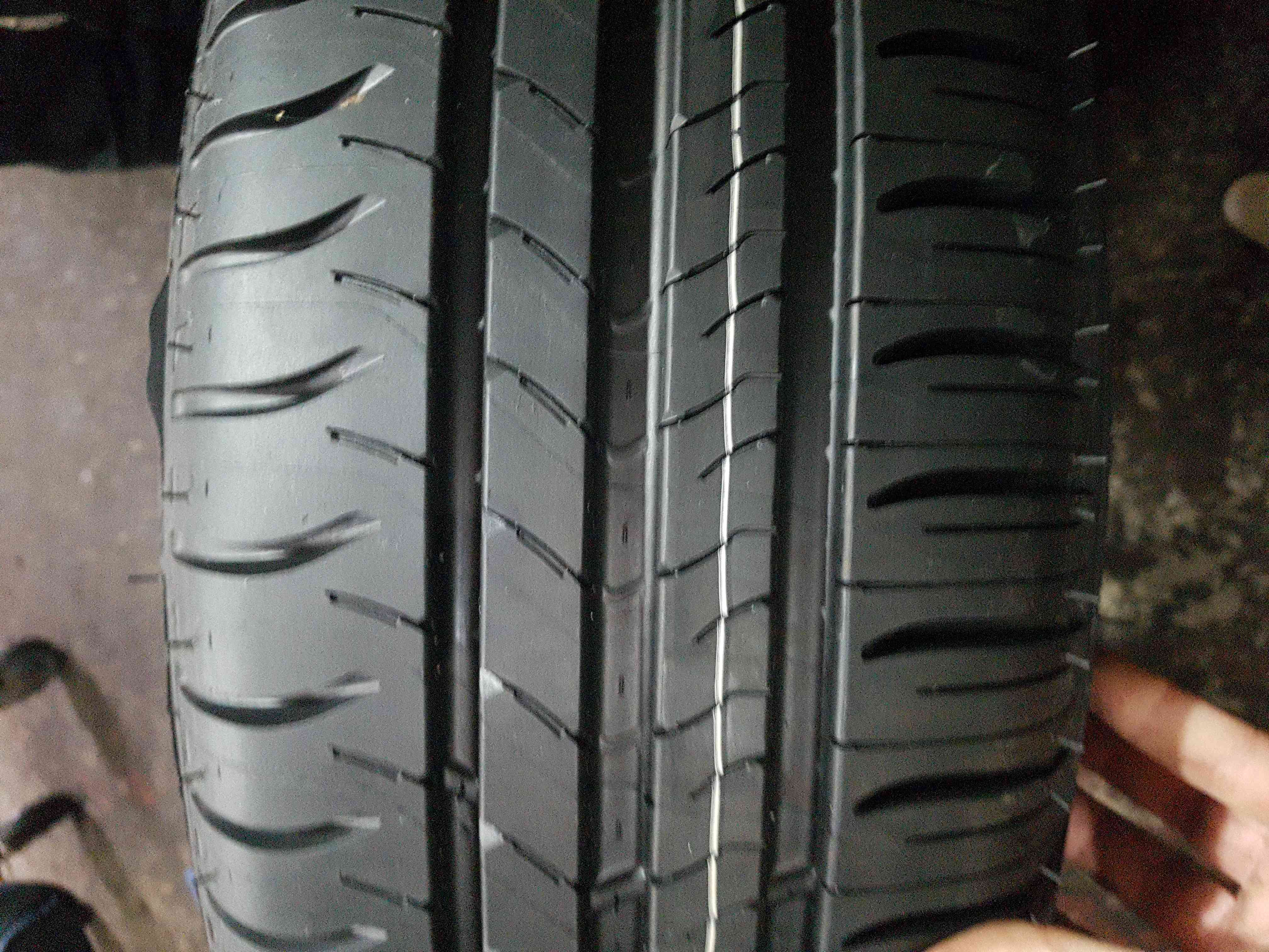 Thumb 8 Renault Megane MK3 2008-2010 Steel Wheel RIM Tyre 195 65 15 8Mm Tread 5 Stud 4/5