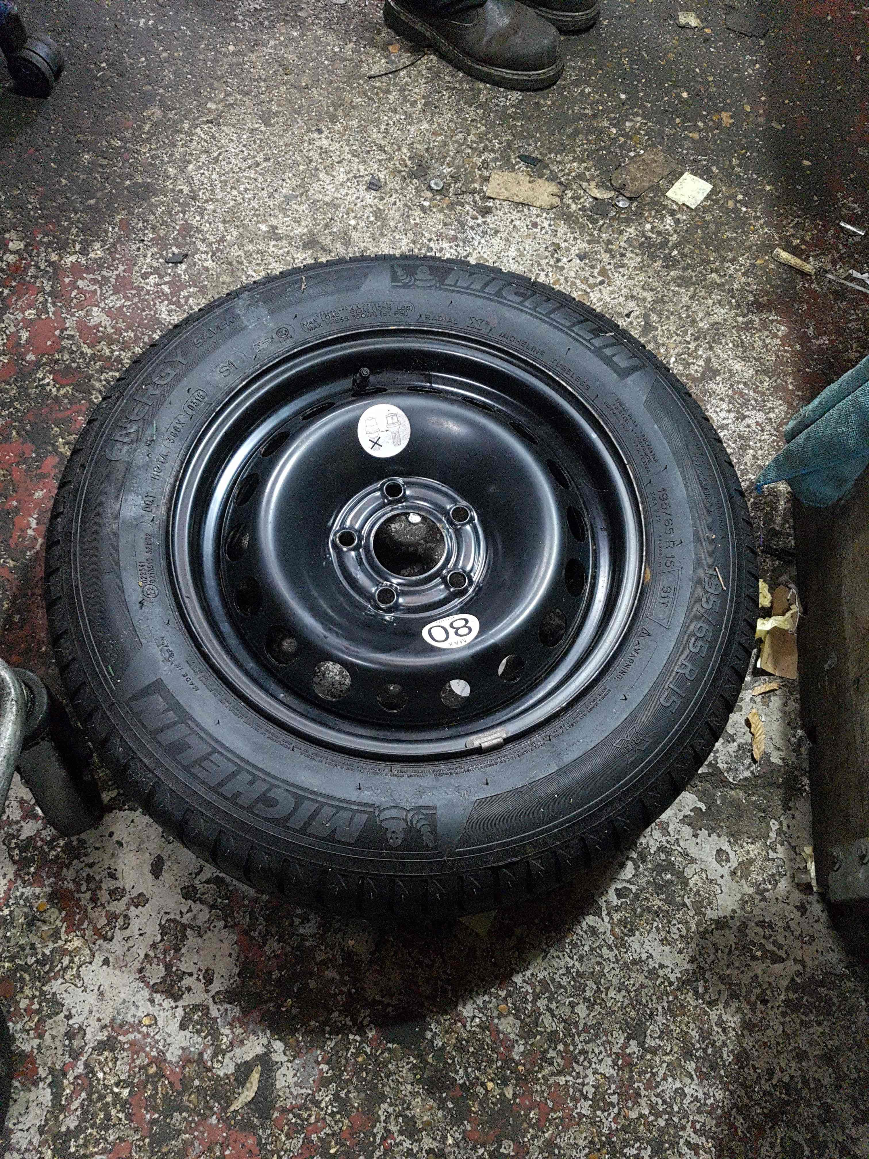 Renault Megane MK3 2008-2010 Steel Wheel RIM Tyre 195 65 15 8Mm Tread 5 Stud 4/5