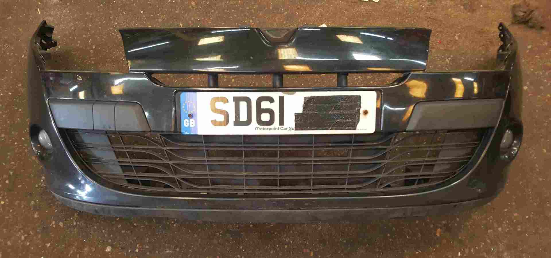 Thumb 2 Renault Megane MK3 2008-2012 Front Bumper Black TEGNE