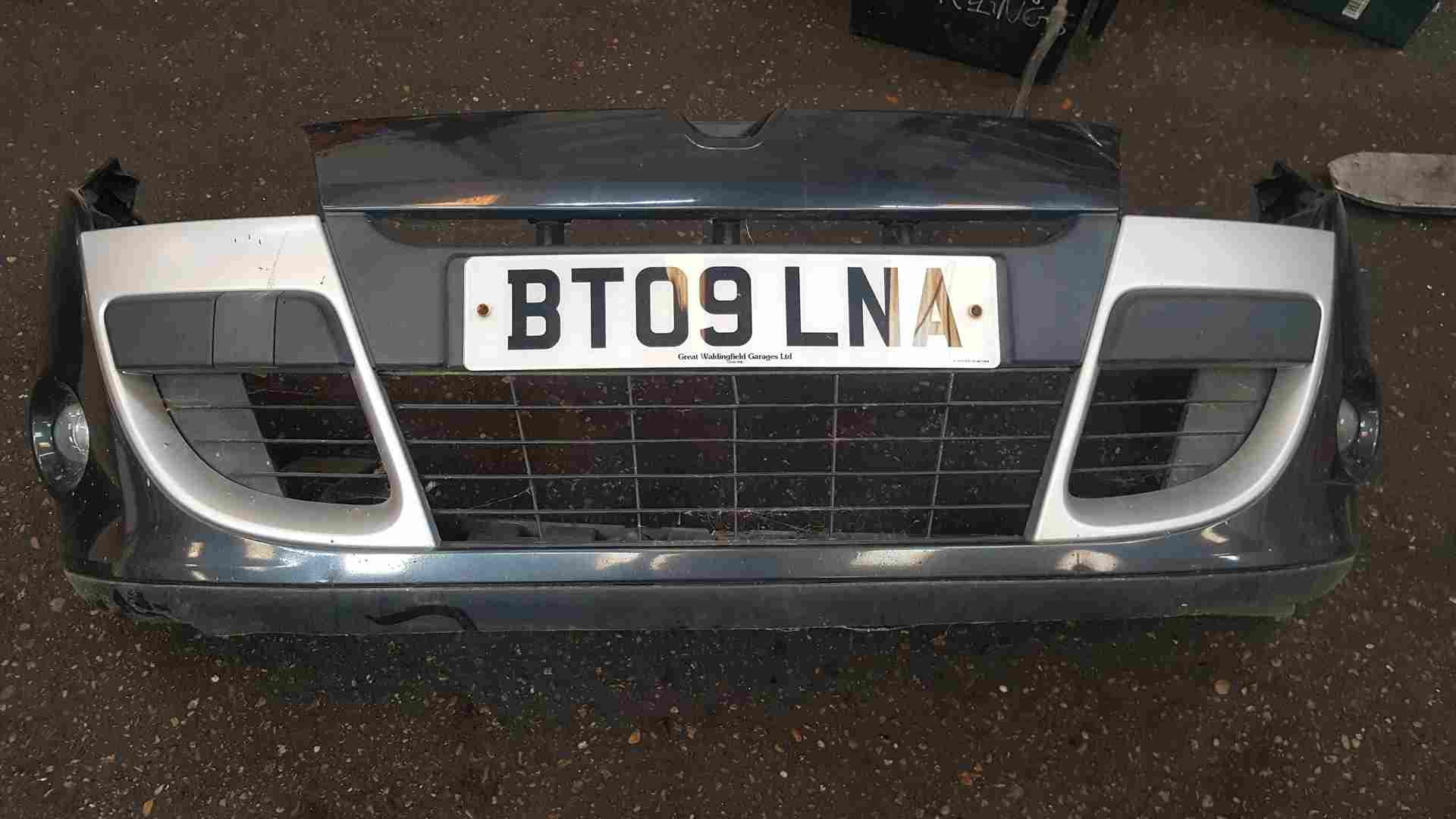 Thumb 7 Renault Megane MK3 2008-2012 Front Bumper Grey TEB66