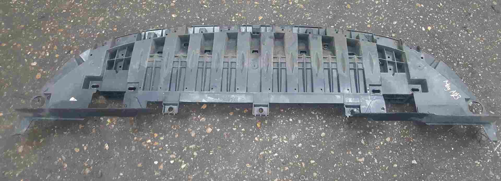 Thumb 3 Renault Megane MK3 2008-2012 Front Bumper Trim Moulding Tray 622350001R
