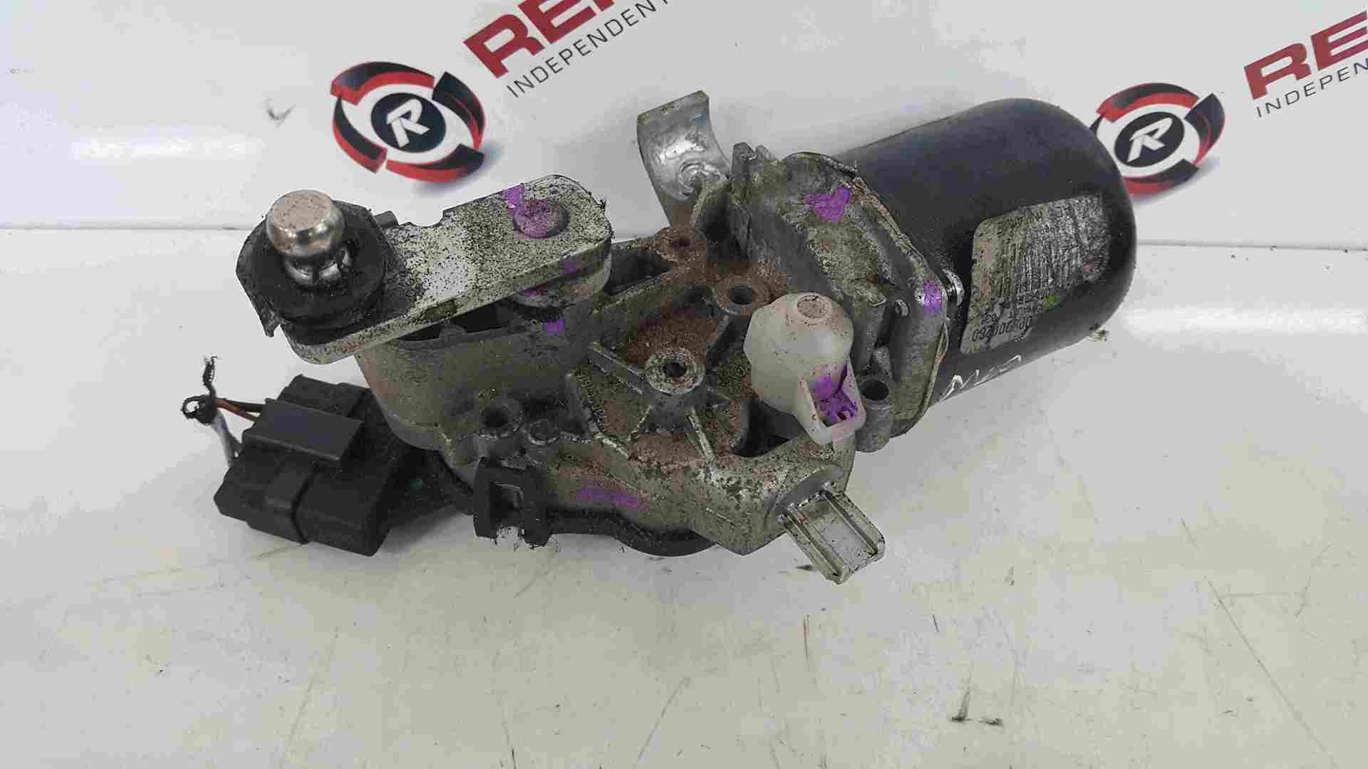 Thumb 2 Renault Megane MK3 2008-2012 Front Windscreen Wiper Motor