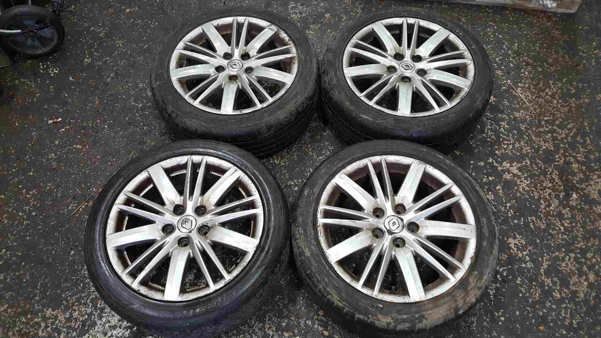 Thumb 3 Renault Megane MK3 2008-2012 Gt Line Alloy Wheels SET 17Inch 205 50 17 3/5