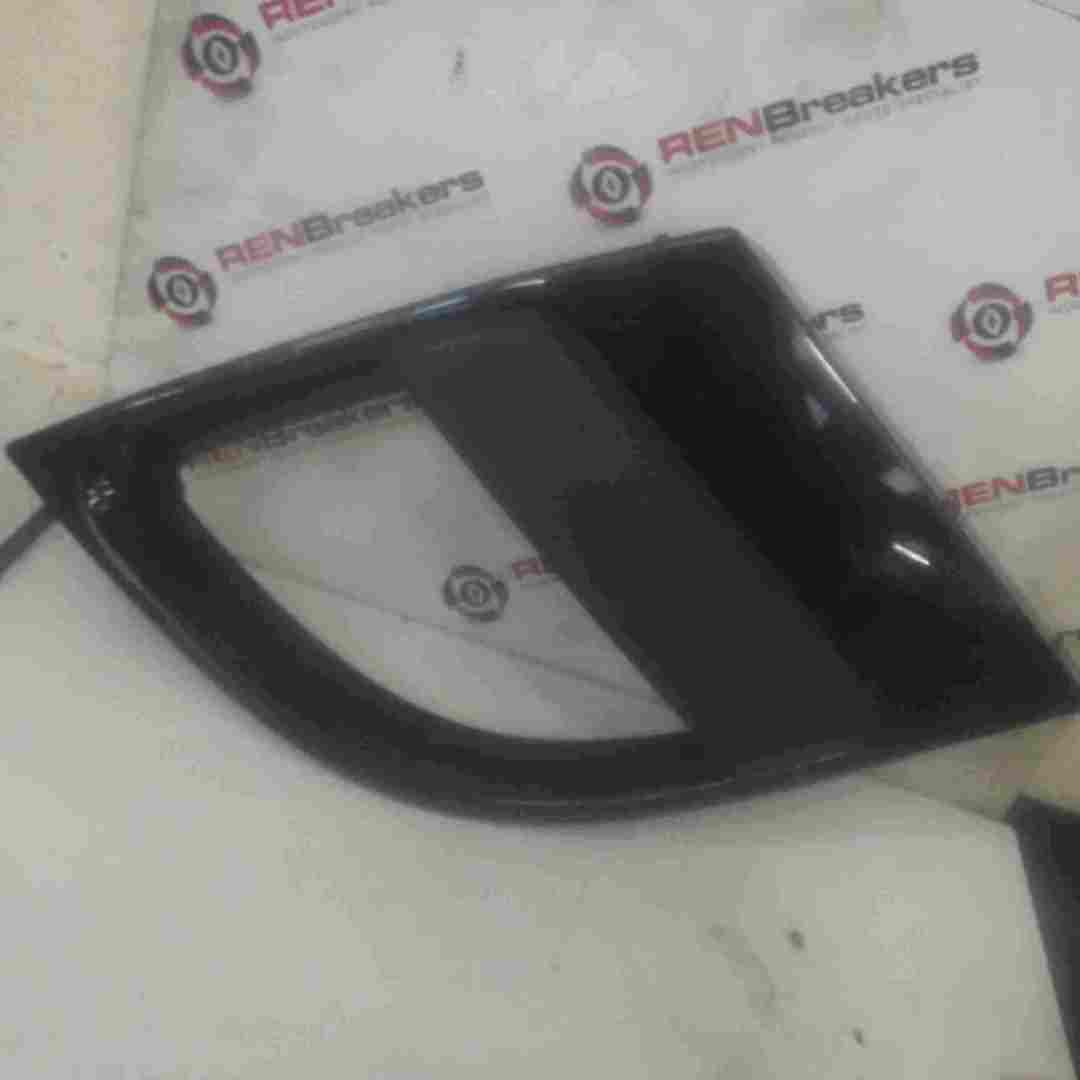 Renault Megane MK3 2008-2012 Passenger NSF Front Bumper Grill Insert Black