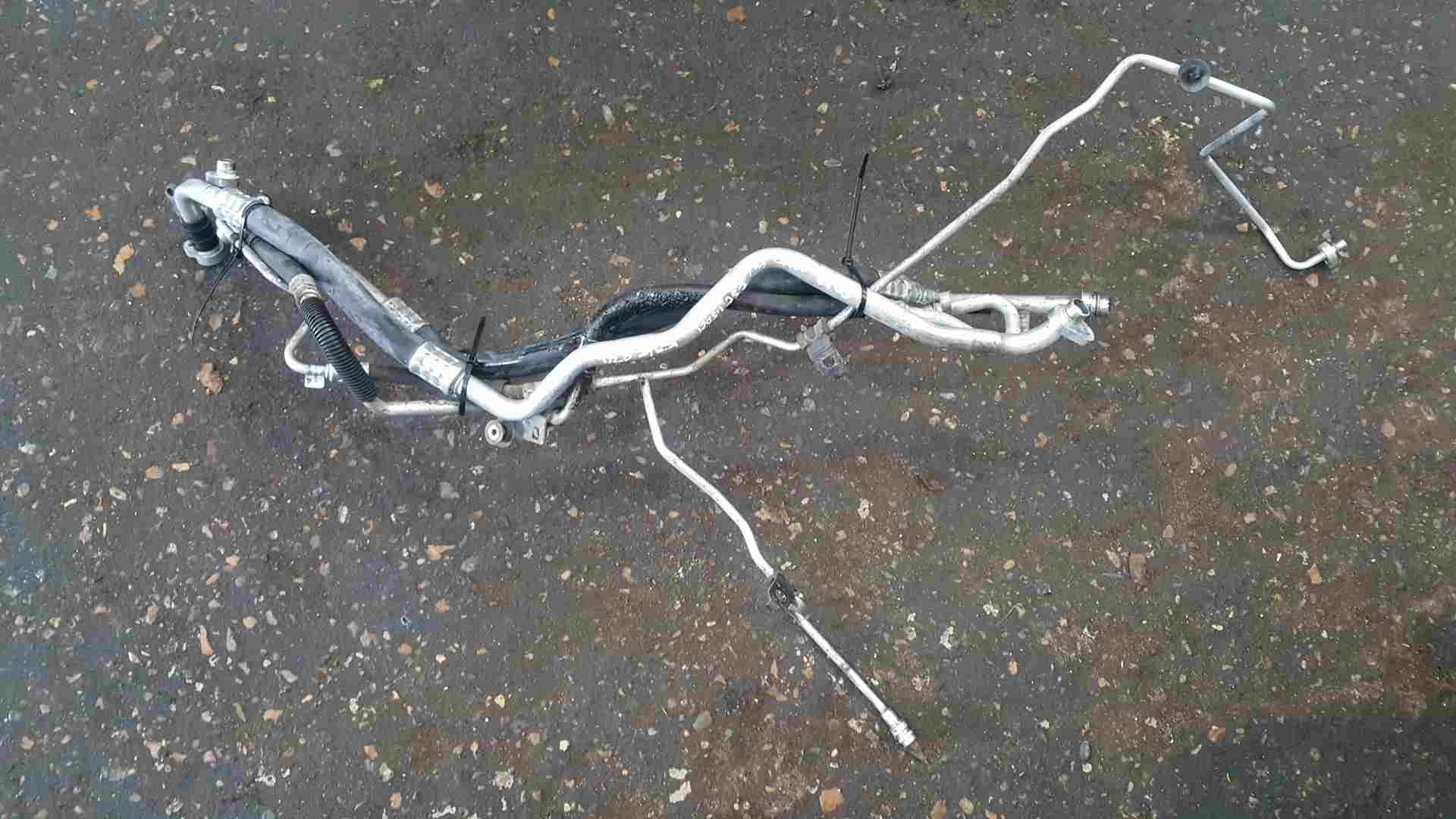 Thumb 5 Renault Megane MK3 2008-2014 1.5 DCI Air CON Pipes Conditioning 924800026