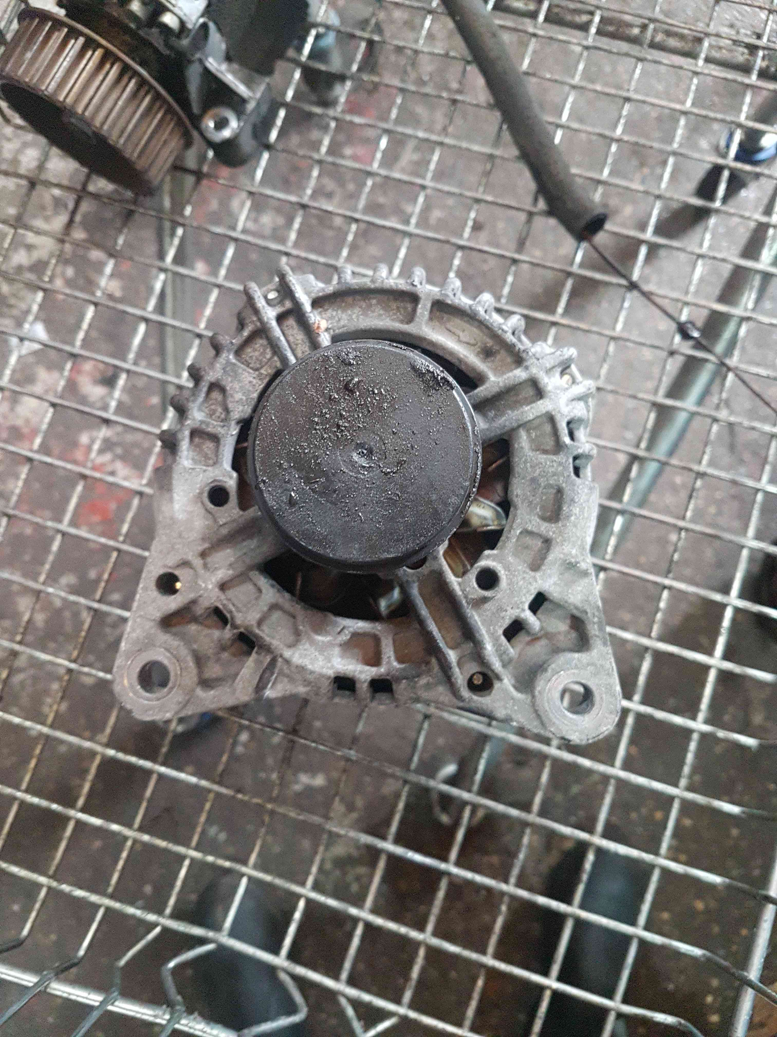 Thumb 6 Renault Megane MK3 2008-2014 1.5 DCI Alternator 0986080410 Aftermarket k9k832